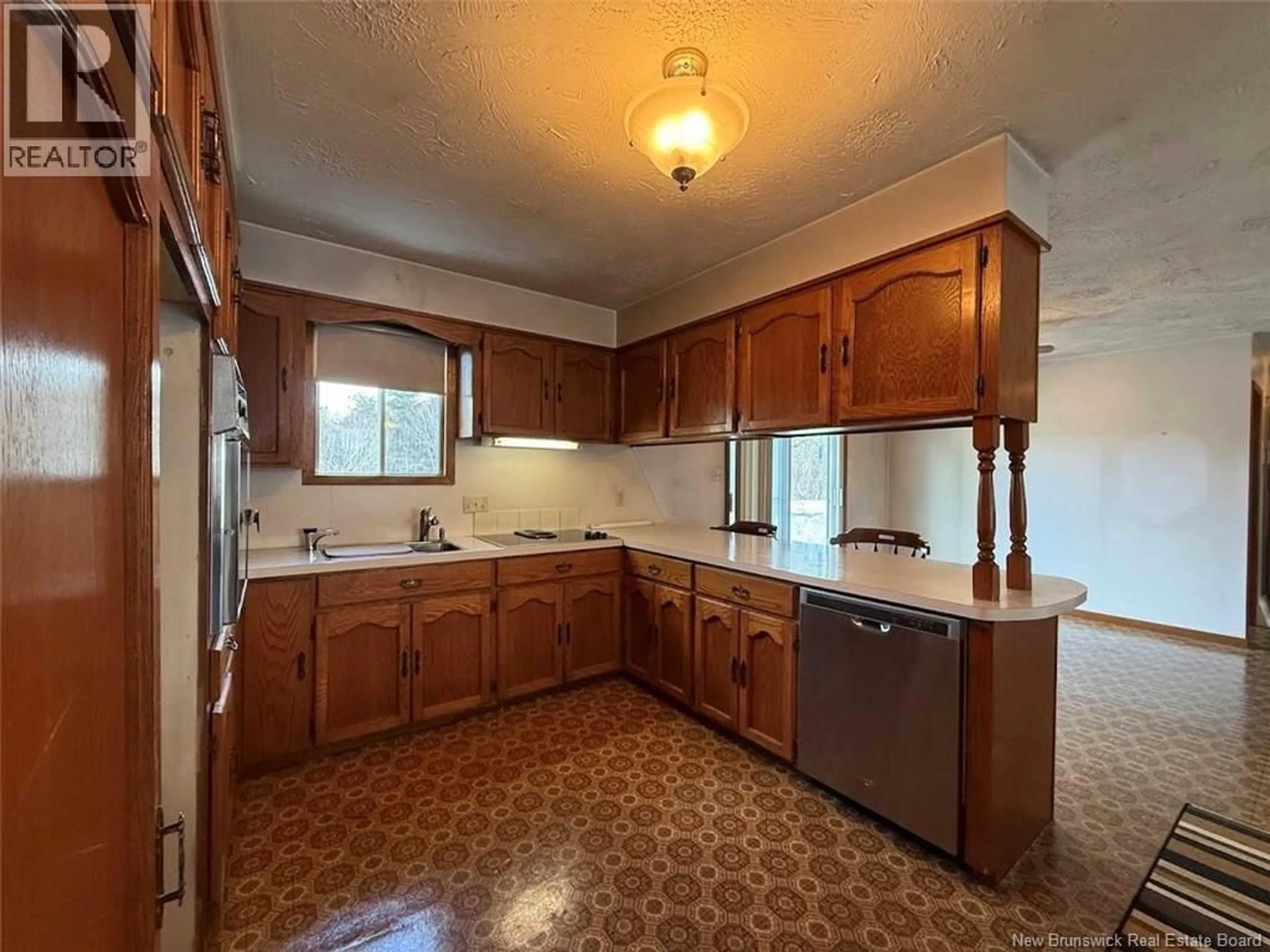 Standard kitchen, unknown for 12669 ROUTE 144, Sainte-Anne-De-Madawaska New Brunswick E7E1V4