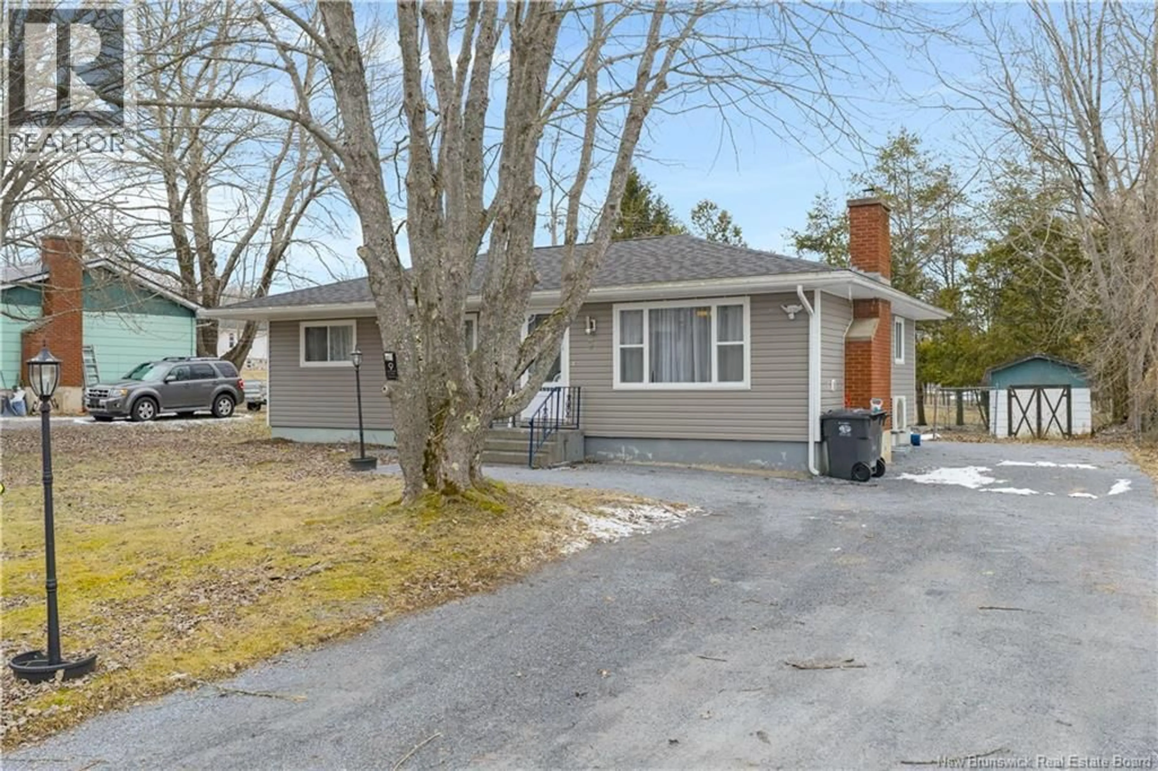 Unknown for 9 DINEEN CRESCENT, Hampton New Brunswick E5N6A2