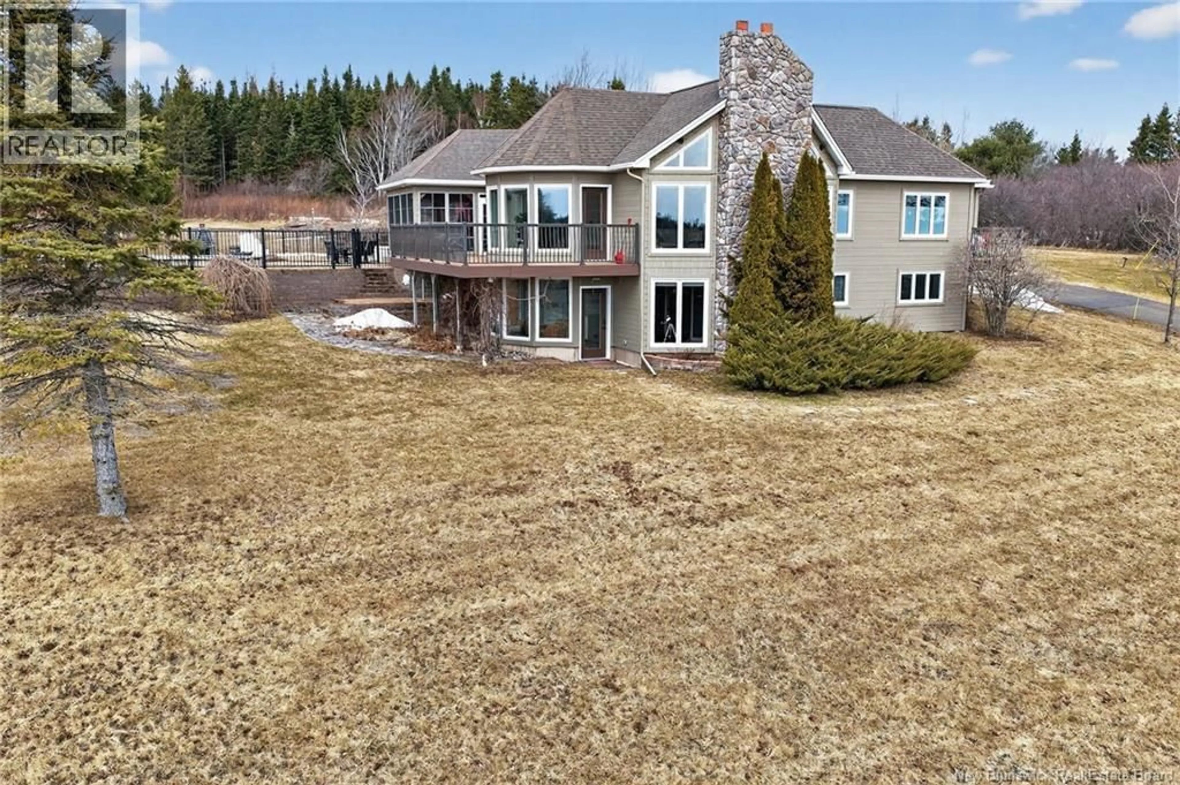 A pic from outside/outdoor area/front of a property/back of a property/a pic from drone, mountain view for 710 DESHERBIERS STREET, Saint-Louis-De-Kent New Brunswick E4X1S9