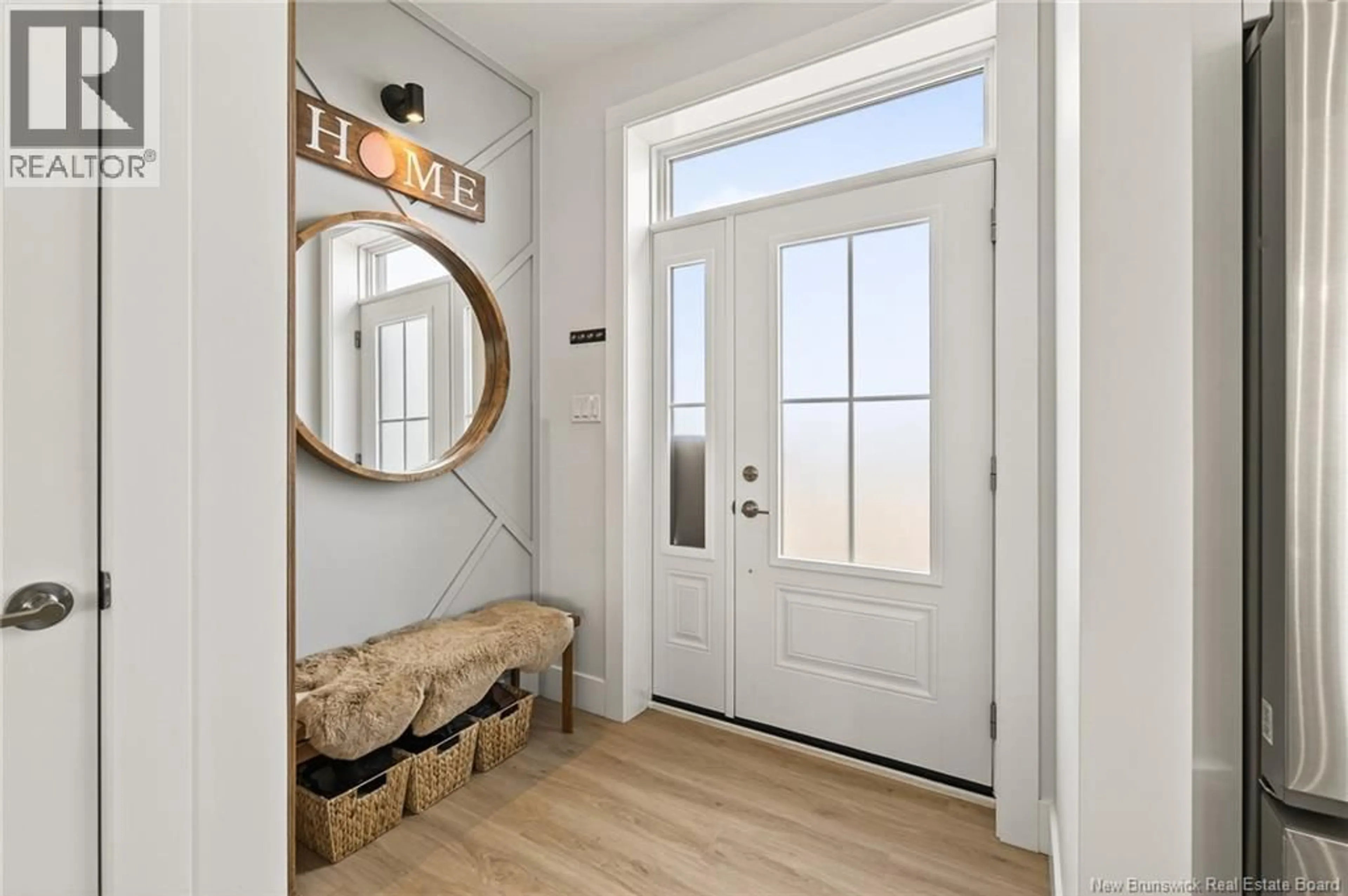 Indoor entryway for 40 EDDIE STREET, Cap-Pelé New Brunswick E4N1S8