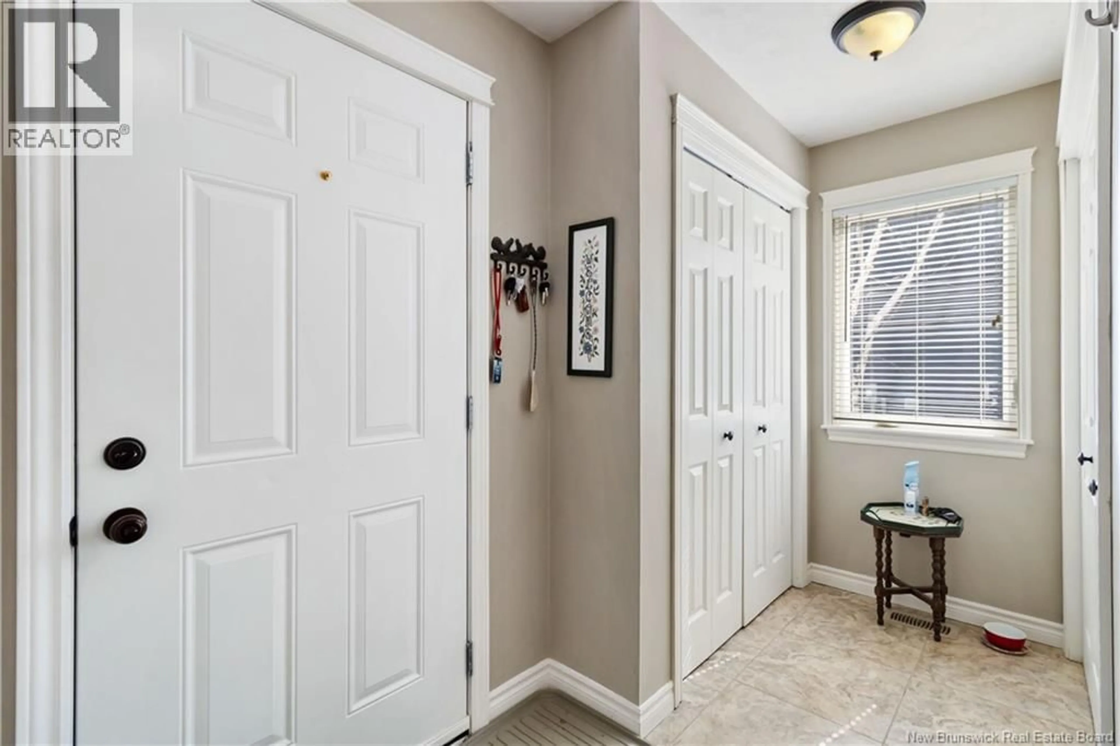 Indoor entryway for 15 HIGHGATE COURT, Riverview New Brunswick E1B5T8