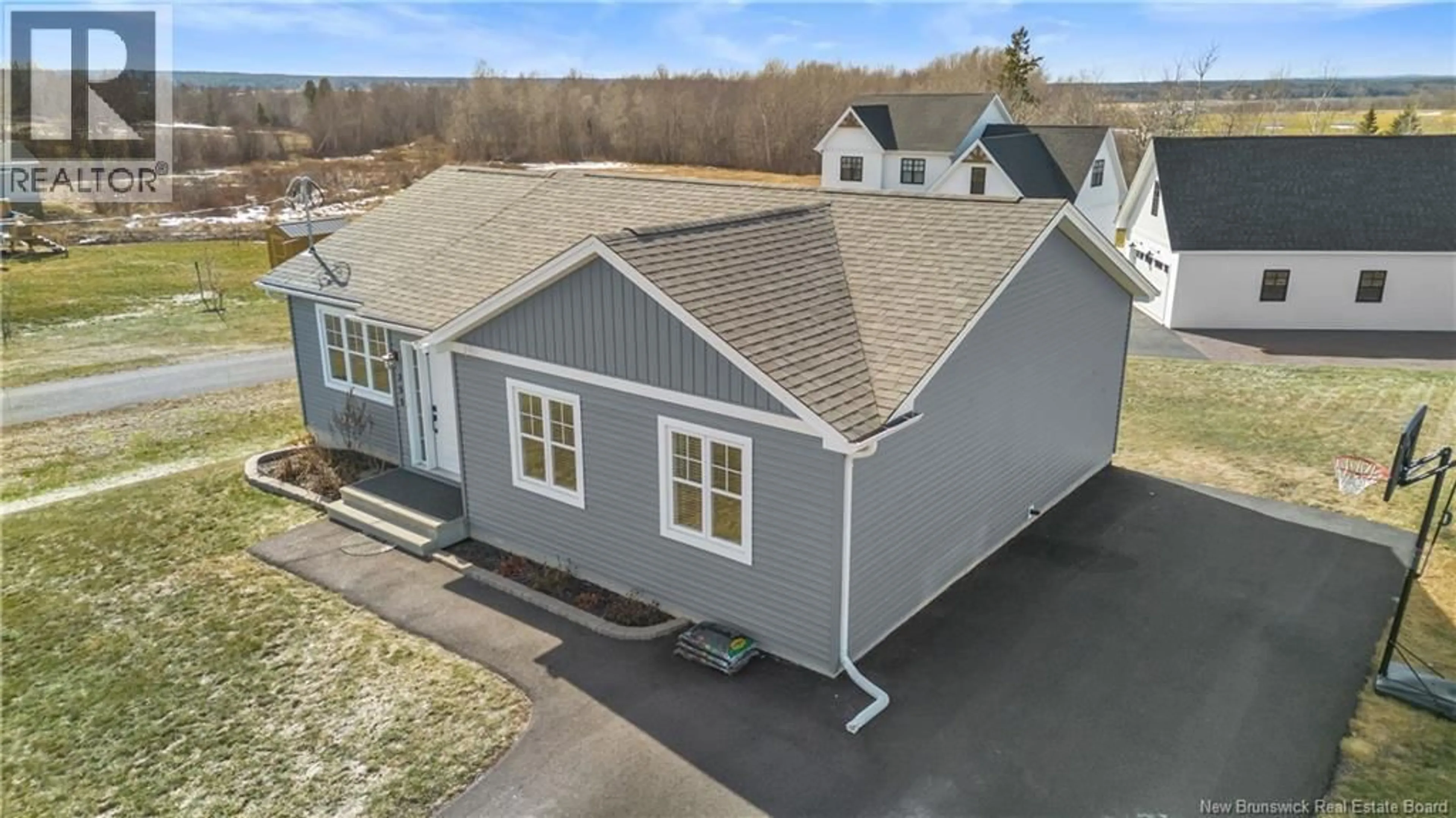 A pic from outside/outdoor area/front of a property/back of a property/a pic from drone, building for 355 DOVER ROAD, Dieppe New Brunswick E1A7L7