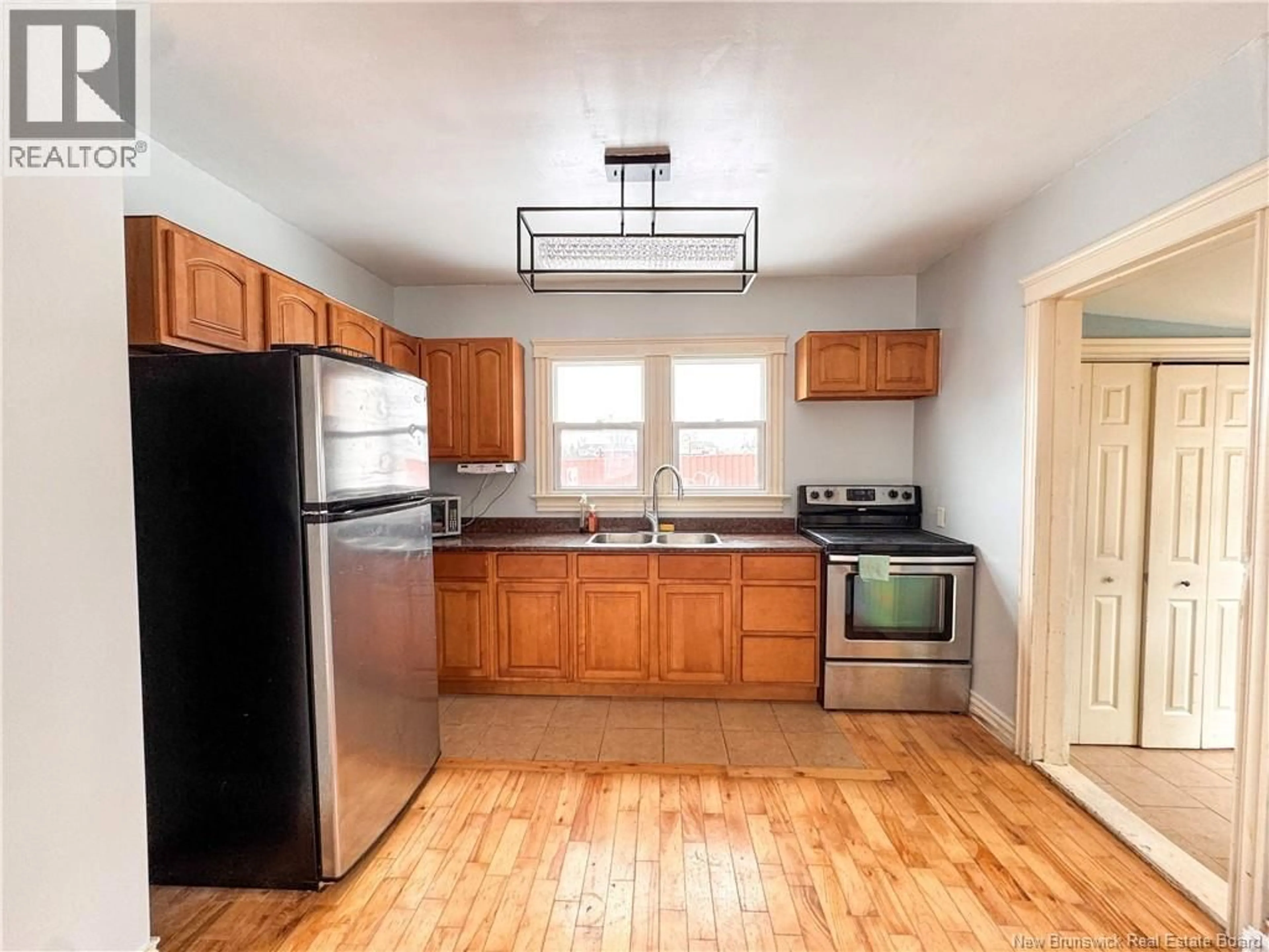 Standard kitchen, unknown for 121 SALTER AVENUE, Moncton New Brunswick E1C7R6