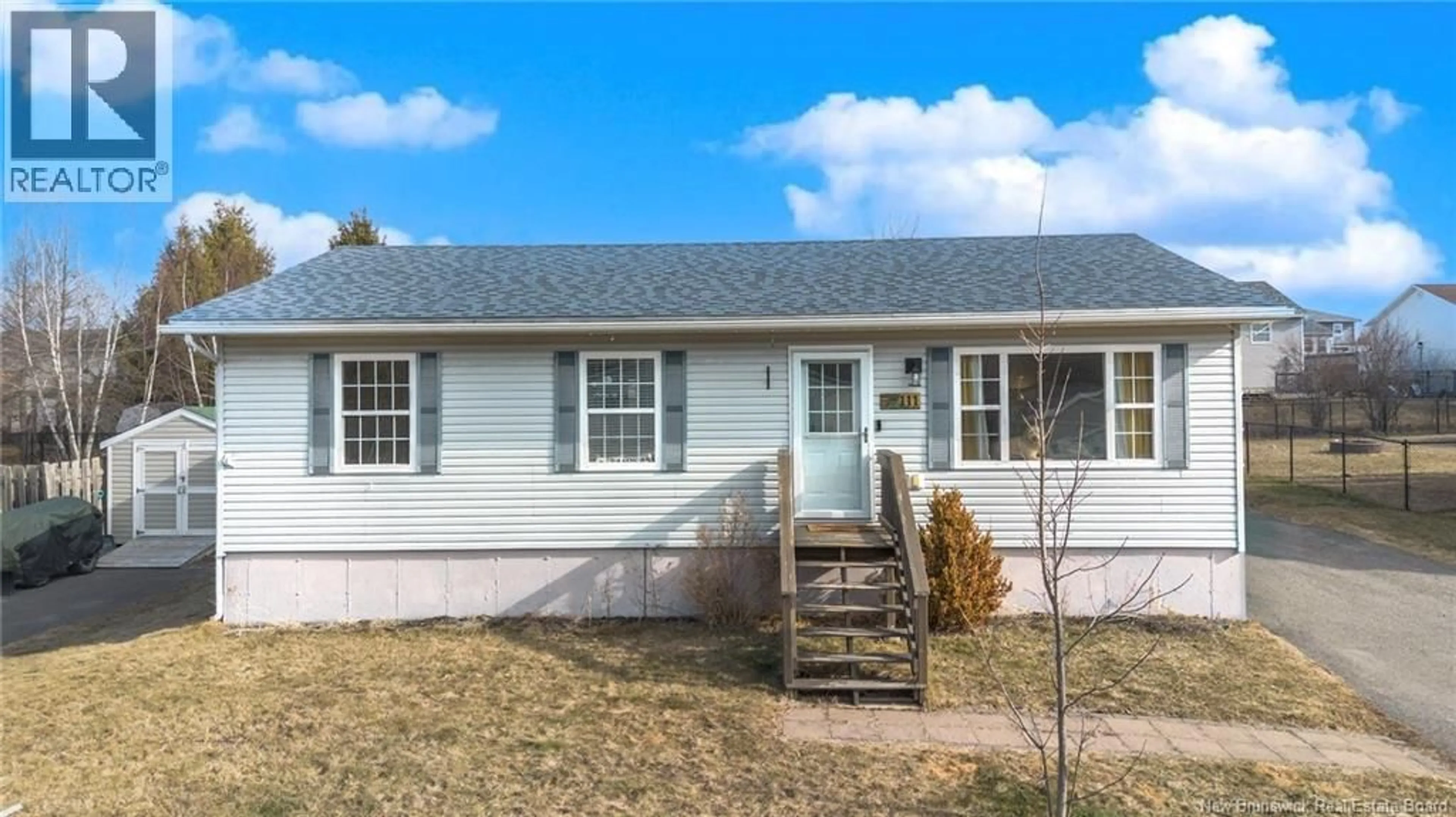 Home with vinyl exterior material, street for 111 FINNAMORE STREET, Oromocto New Brunswick E2V2R5