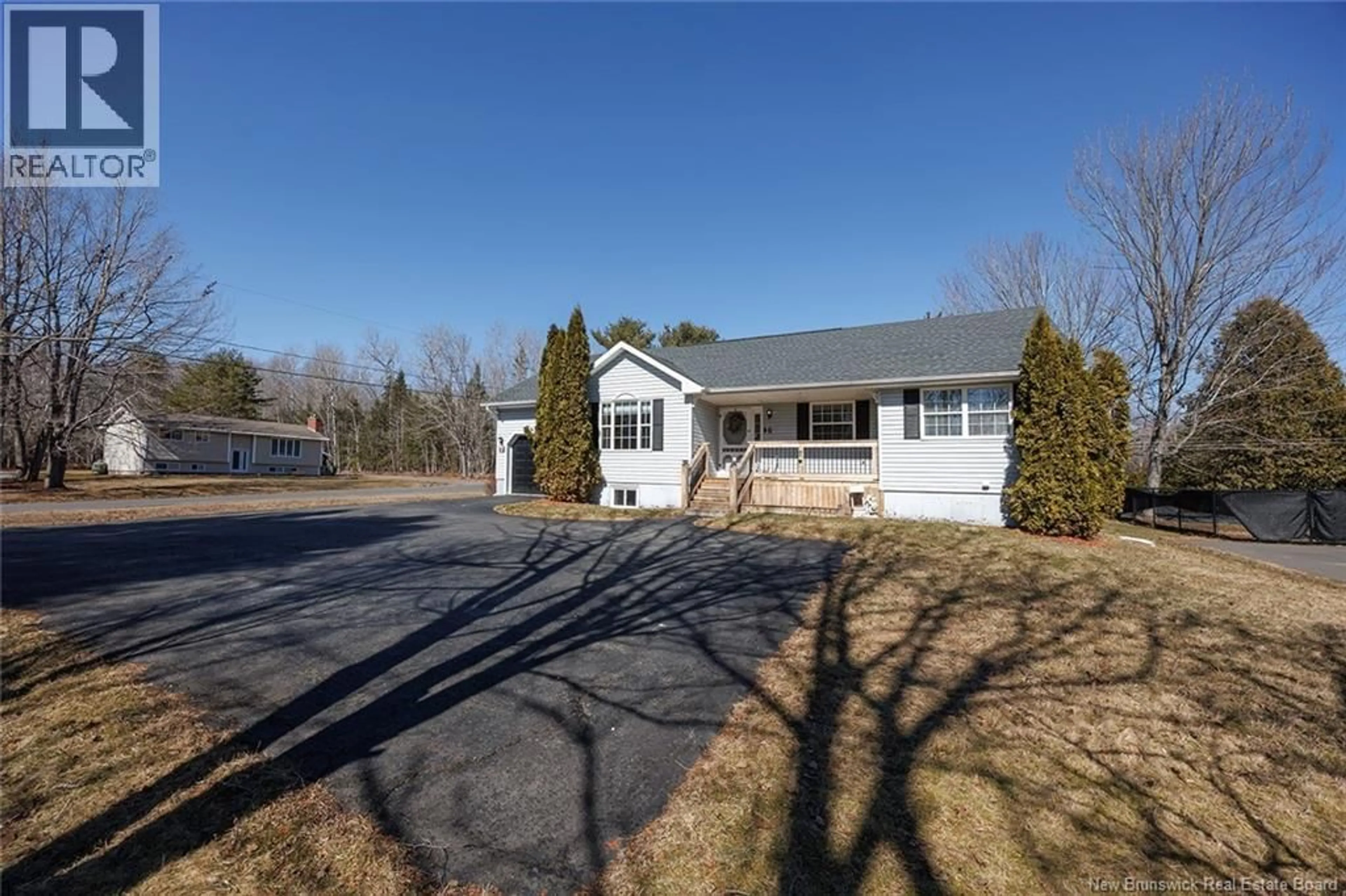 A pic from outside/outdoor area/front of a property/back of a property/a pic from drone, street for 6 IRVINE STREET, Oromocto New Brunswick E2V3N3