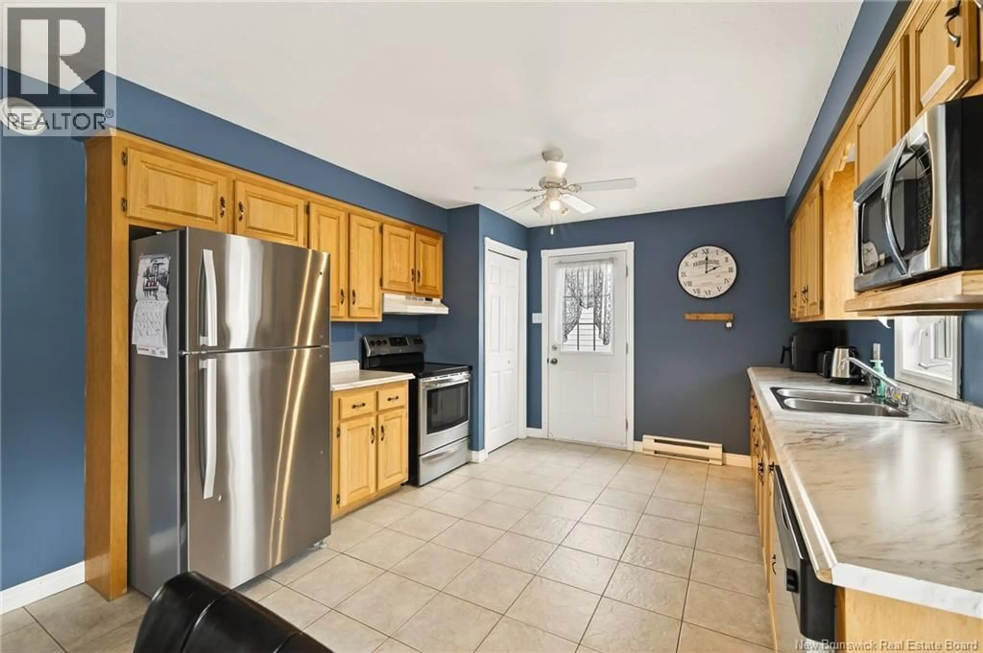 Standard kitchen, ceramic/tile floor for 54 SIMPSON COURT, Riverview New Brunswick E1B4P2