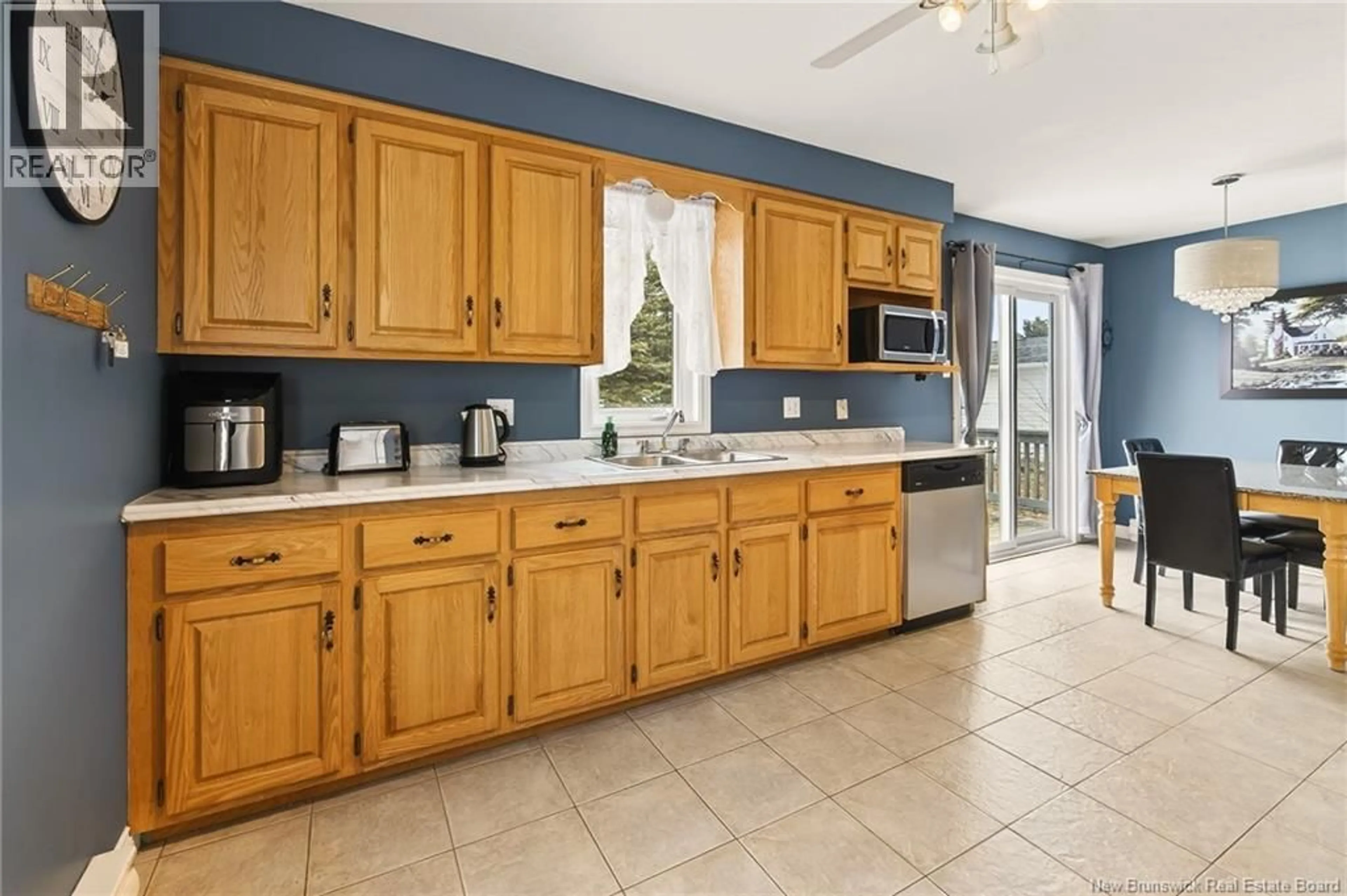 Standard kitchen, ceramic/tile floor for 54 SIMPSON COURT, Riverview New Brunswick E1B4P2
