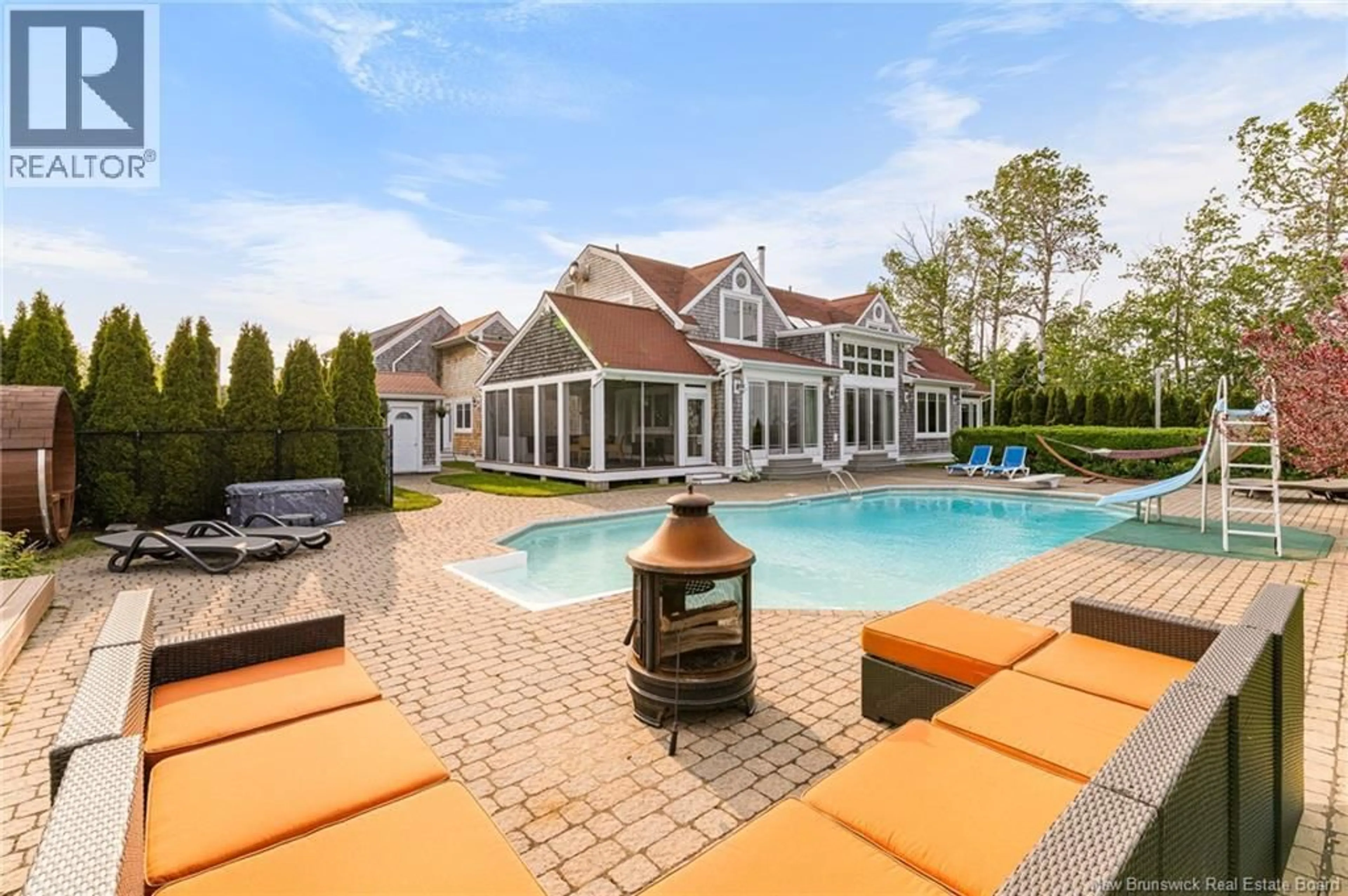 Pool for 3482 ROUTE 134, Shediac Cape New Brunswick E4P3J4