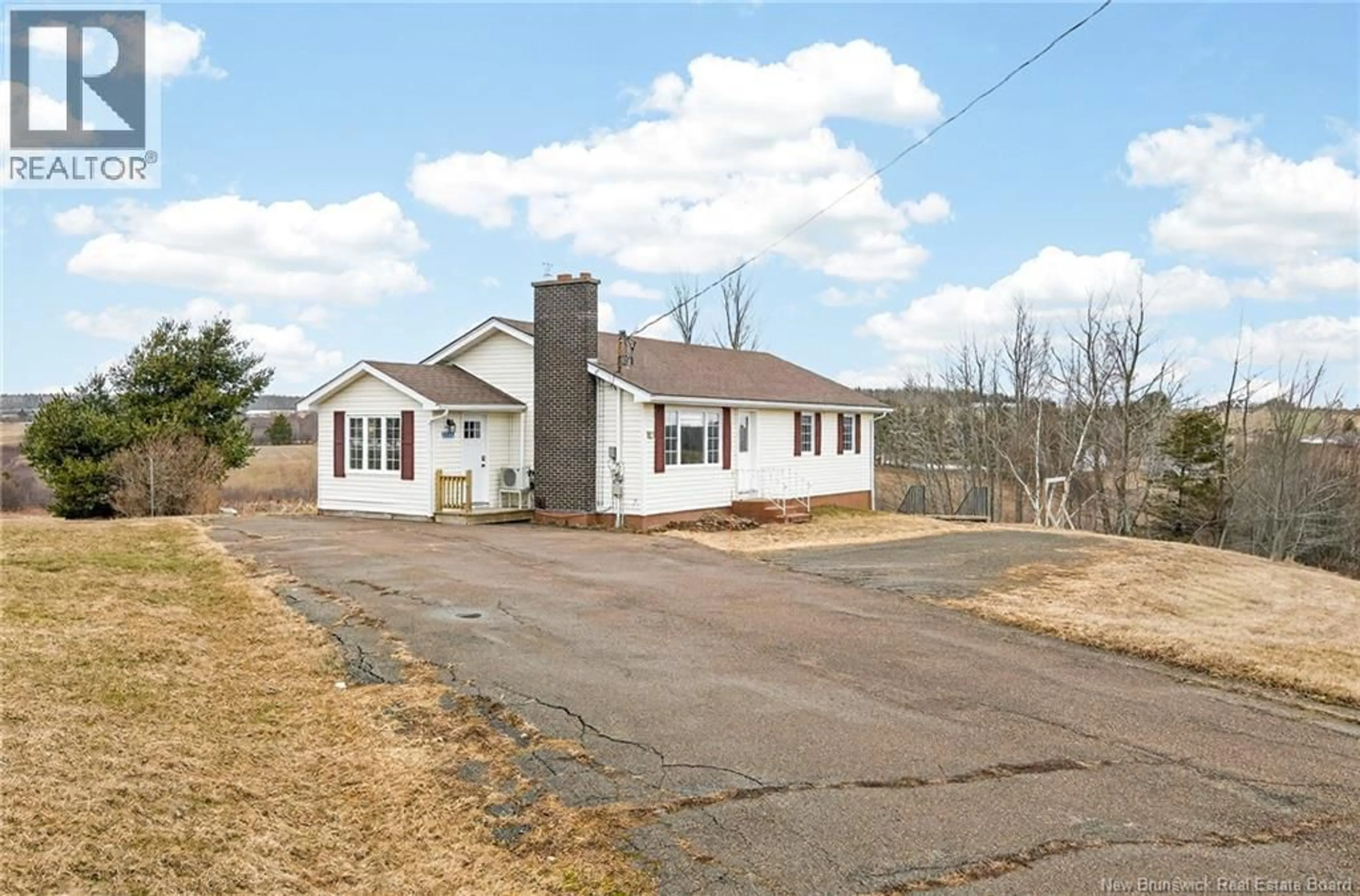 A pic from outside/outdoor area/front of a property/back of a property/a pic from drone, street for 2246 ROUTE 515, Sainte-Marie-De-Kent New Brunswick E4S2E2