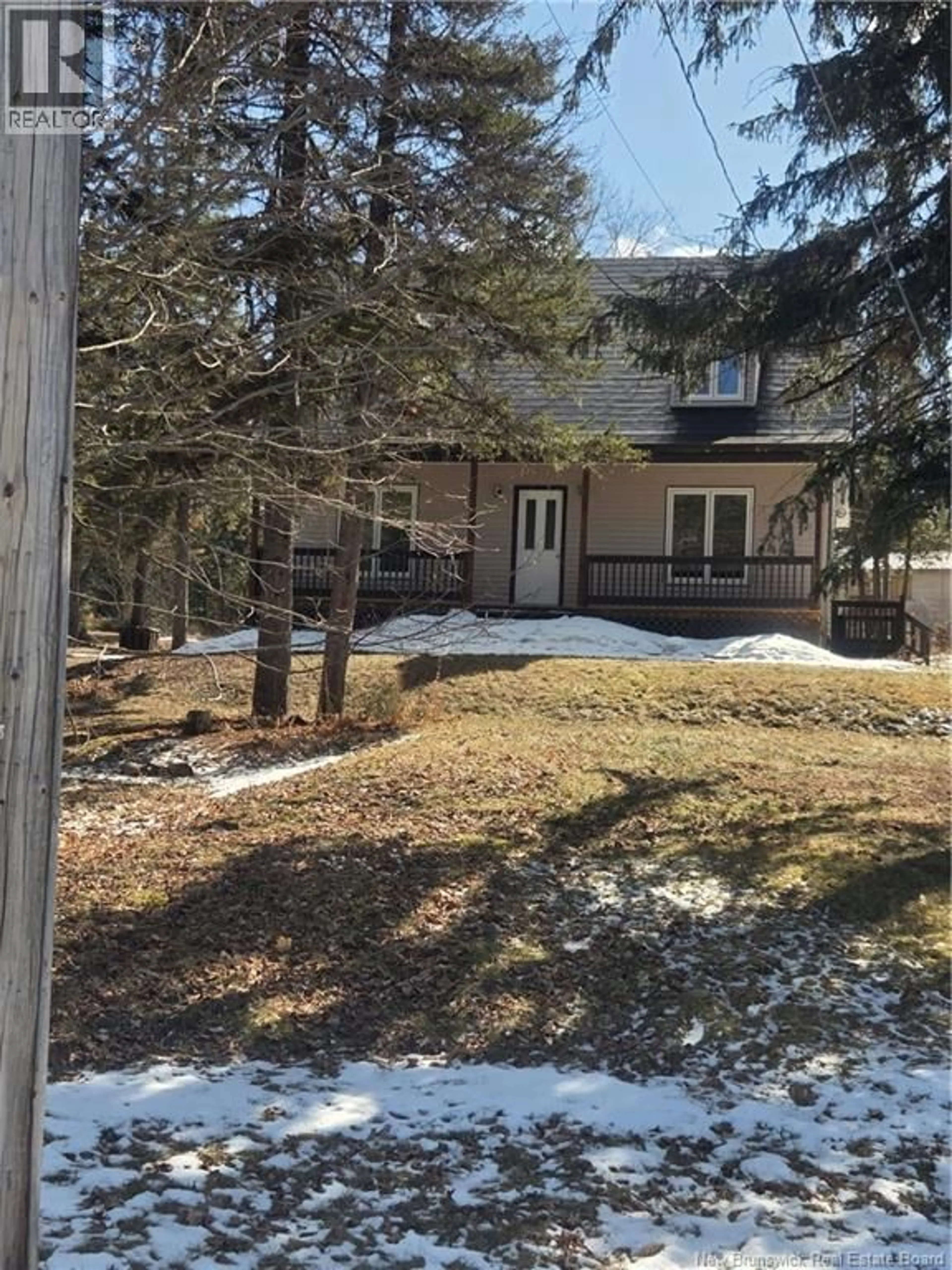 A pic from outside/outdoor area/front of a property/back of a property/a pic from drone, street for 1105 ROUTE 595, Nackawic New Brunswick E6G2K4