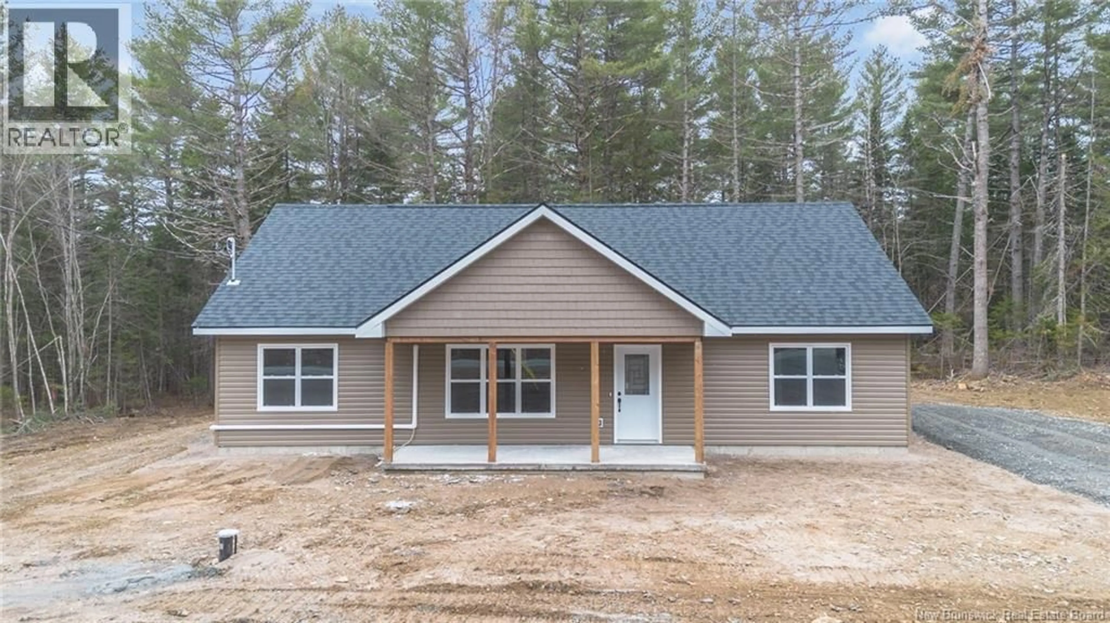 Home with vinyl exterior material, building for 634 ENGLISH SETTLEMENT ROAD, Taymouth New Brunswick E6C2B3