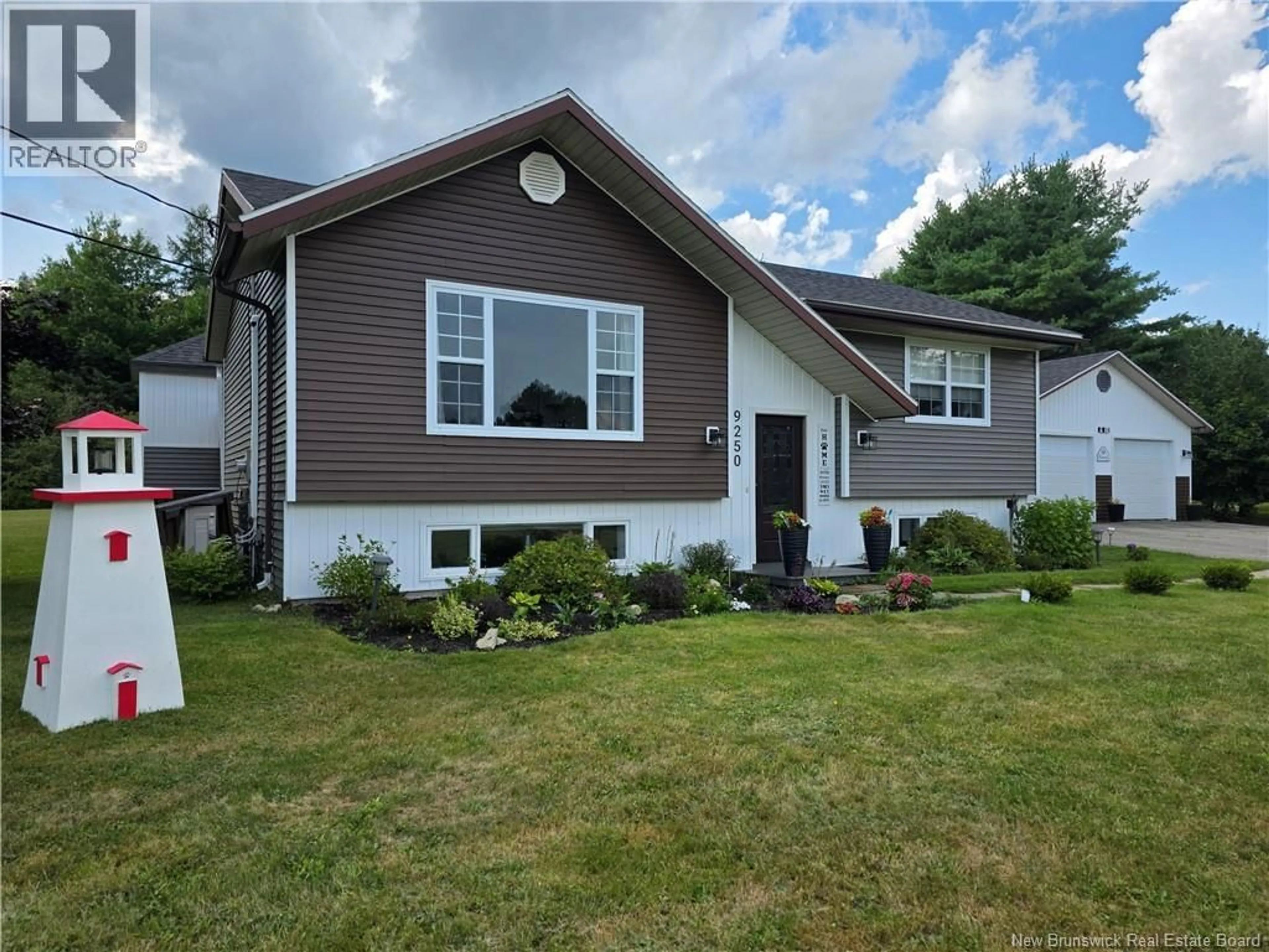 Home with vinyl exterior material, street for 9250 ROUTE 3, Old Ridge New Brunswick E3L4X3