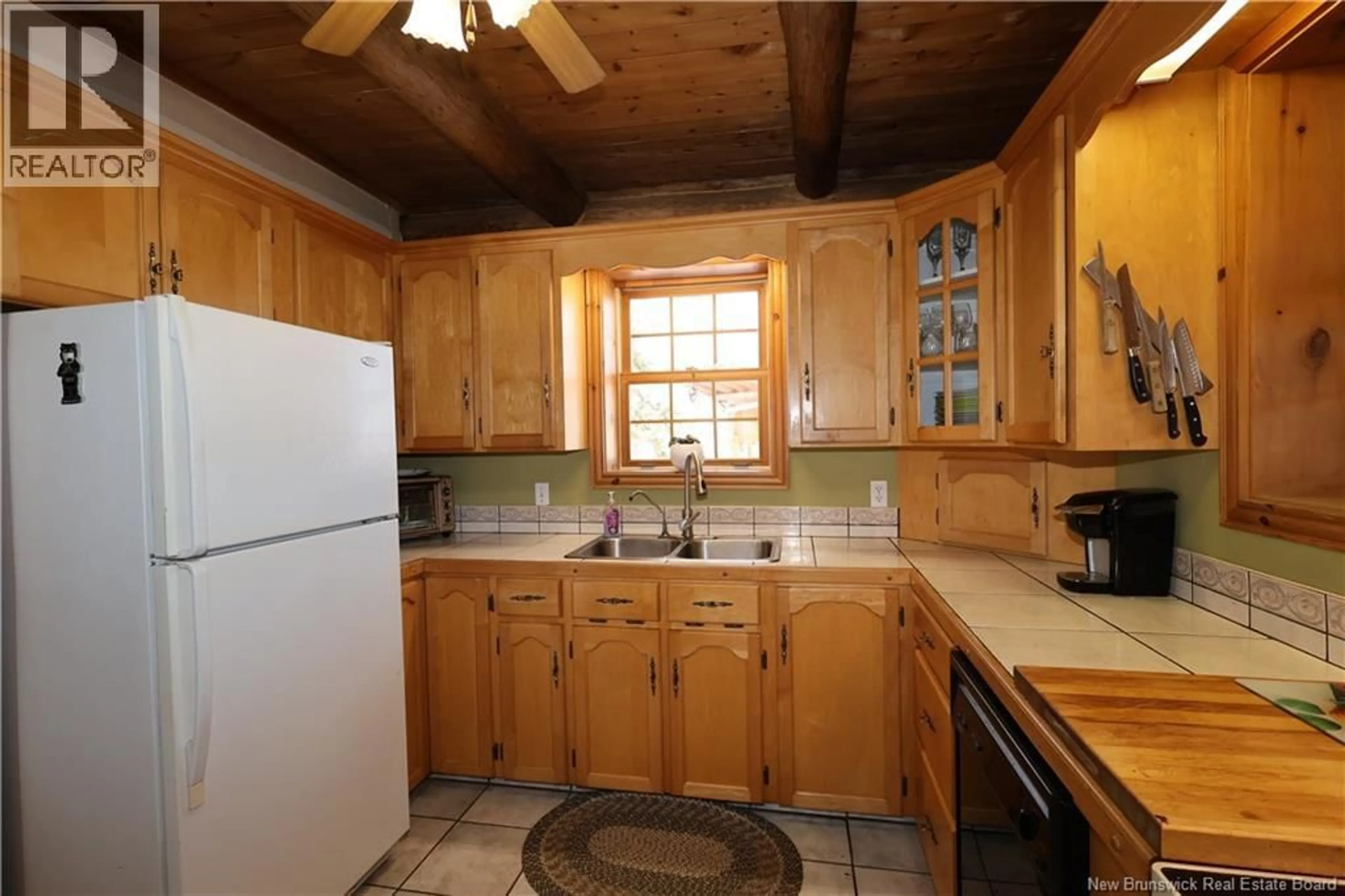 Standard kitchen, unknown for 1513 SHEDIAC RIVER ROAD, Shediac Bridge New Brunswick E4R1V5