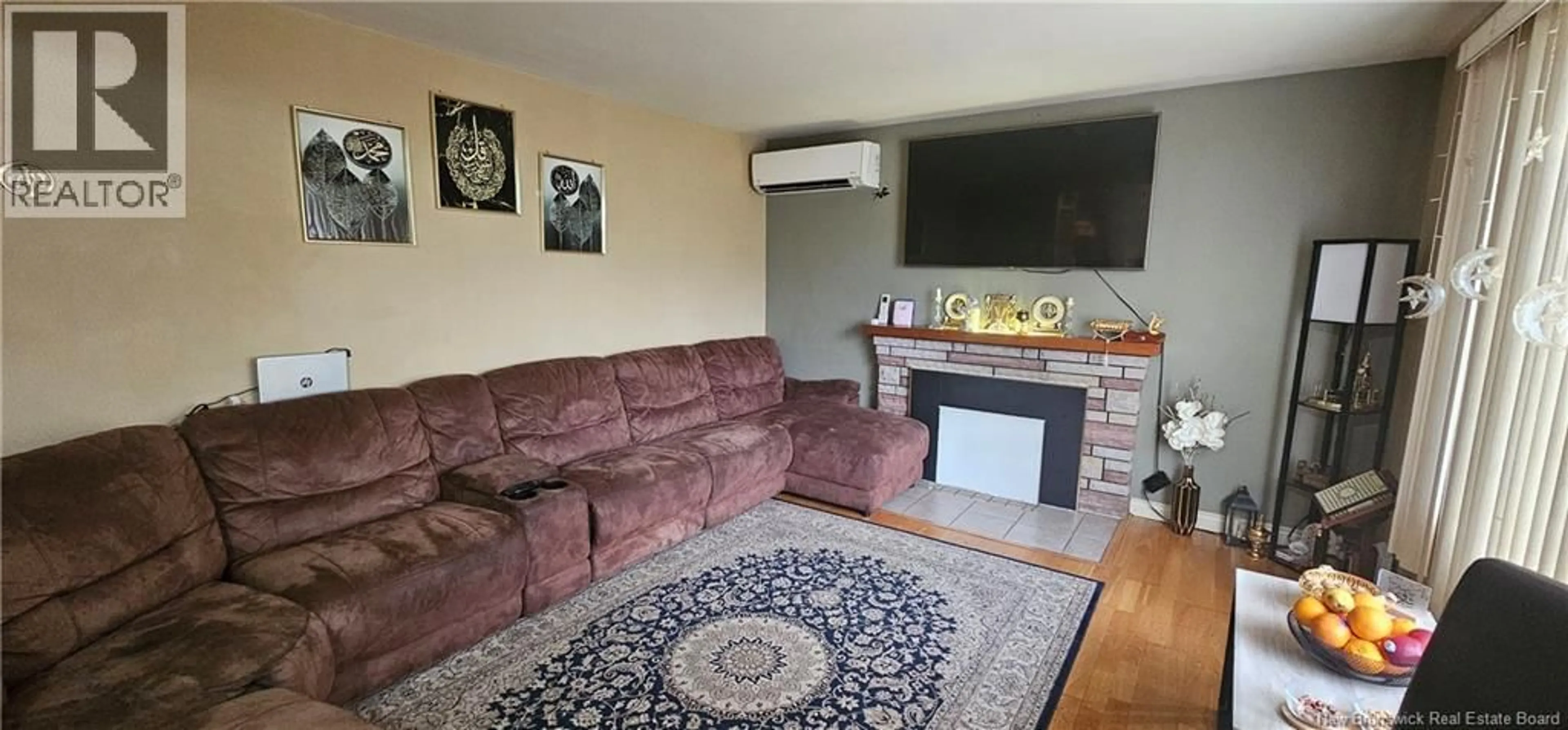 Living room with furniture, unknown for 118 SPRUCE STREET, Moncton New Brunswick E1C7K3