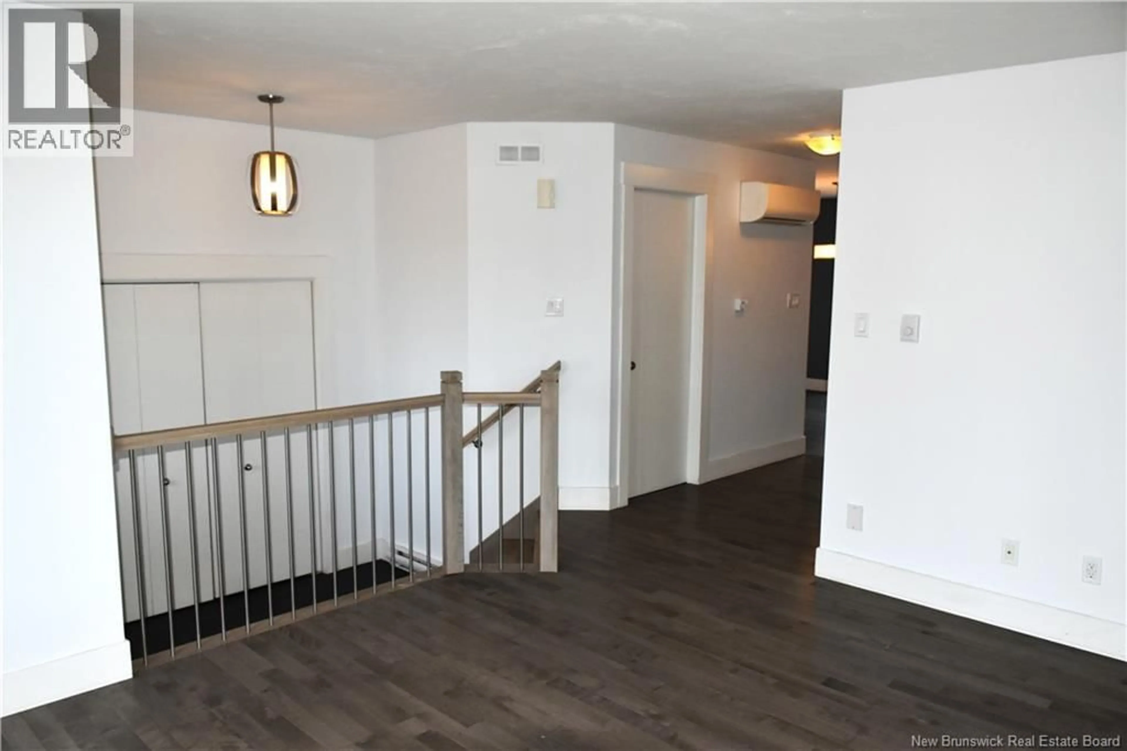 Indoor foyer for 7 BRISTOL CRESCENT, Riverview New Brunswick E1B0T1