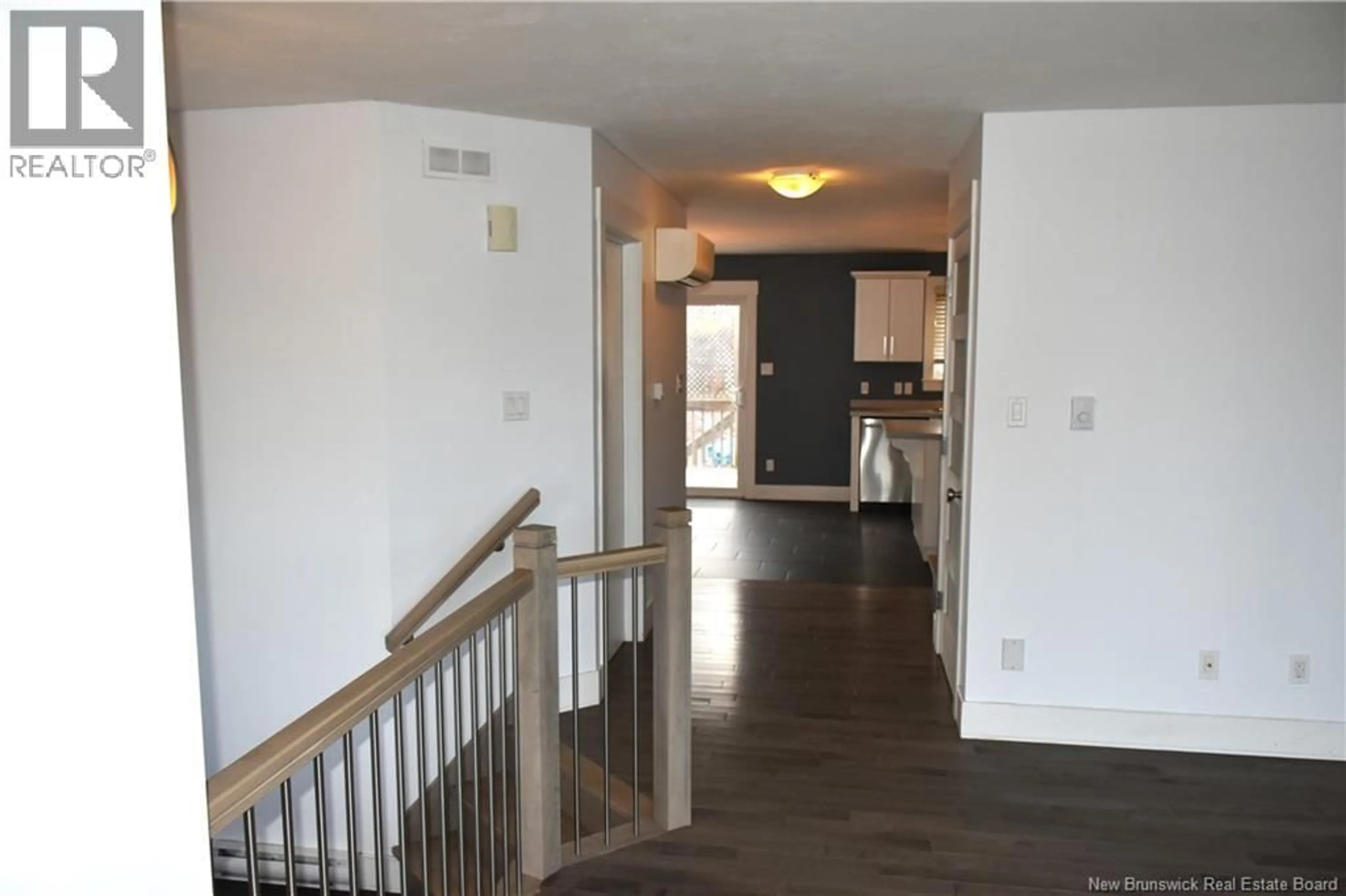 Indoor foyer for 7 BRISTOL CRESCENT, Riverview New Brunswick E1B0T1