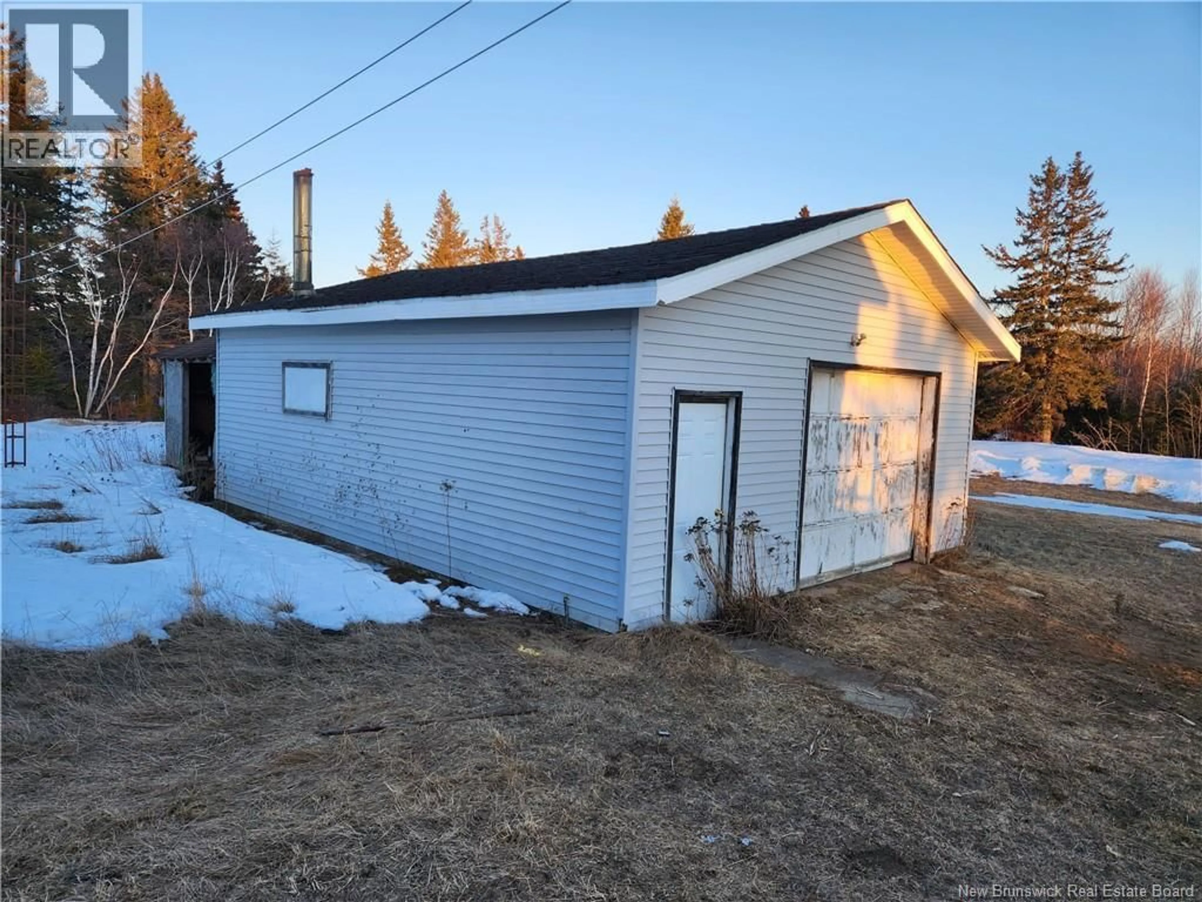 Shed for 3109 RUE MORAIS, Bas-Caraquet New Brunswick E1W6A5