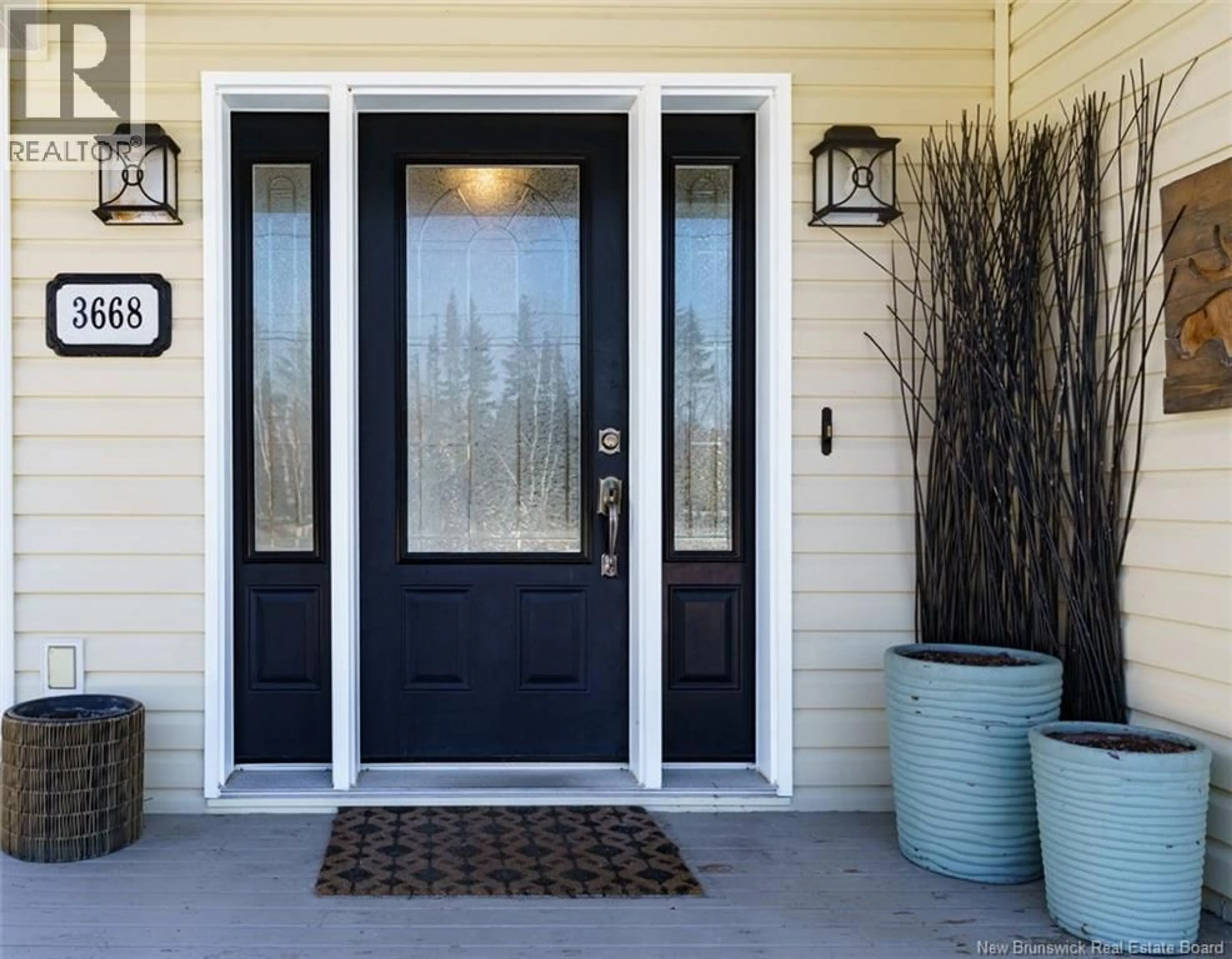 Indoor entryway for 3668 ROUTE 315, Petit-Rocher New Brunswick E8J1Y8