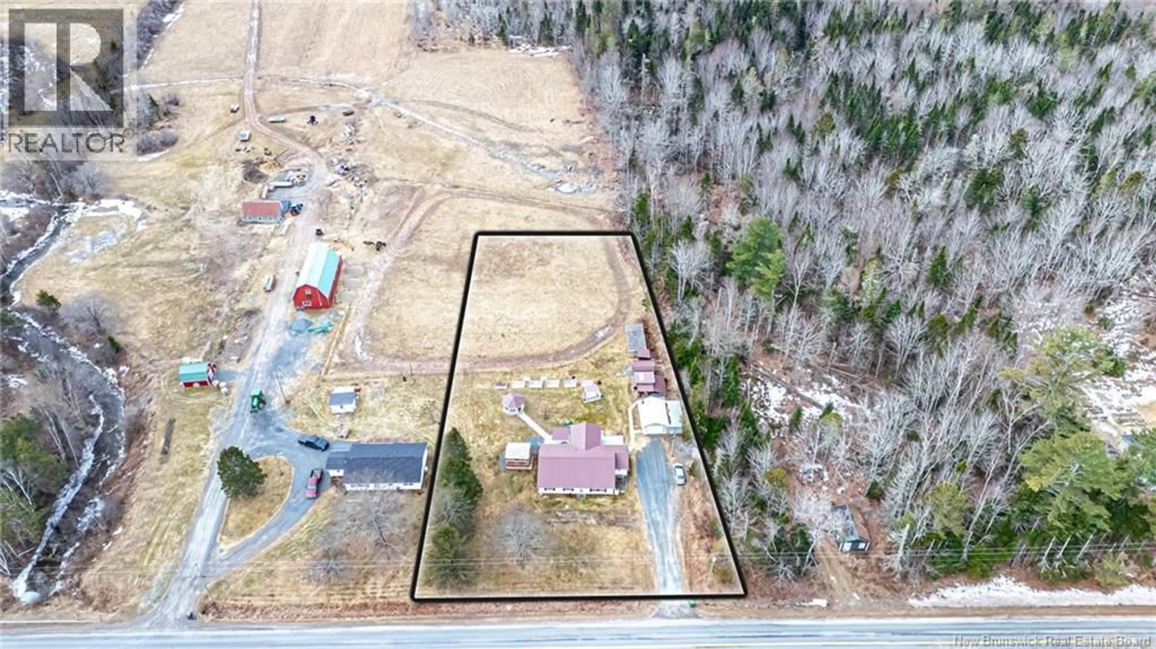 A pic from outside/outdoor area/front of a property/back of a property/a pic from drone, building for 1649 655 ROUTE, Rusagonis New Brunswick E3B8H4