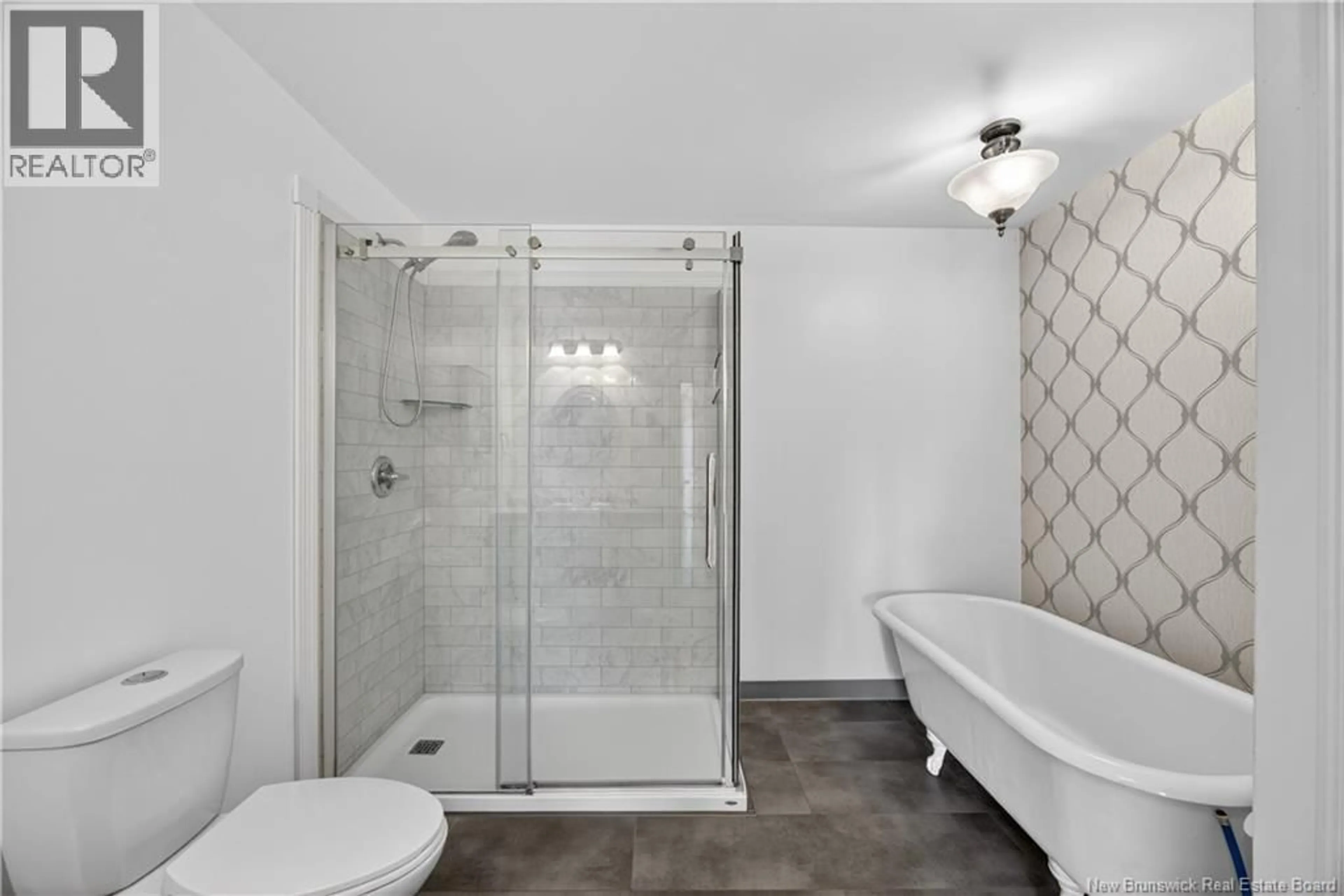 Contemporary bathroom, ceramic/tile floor for 23 - 51 LIAN STREET, Fredericton New Brunswick E3C0A2