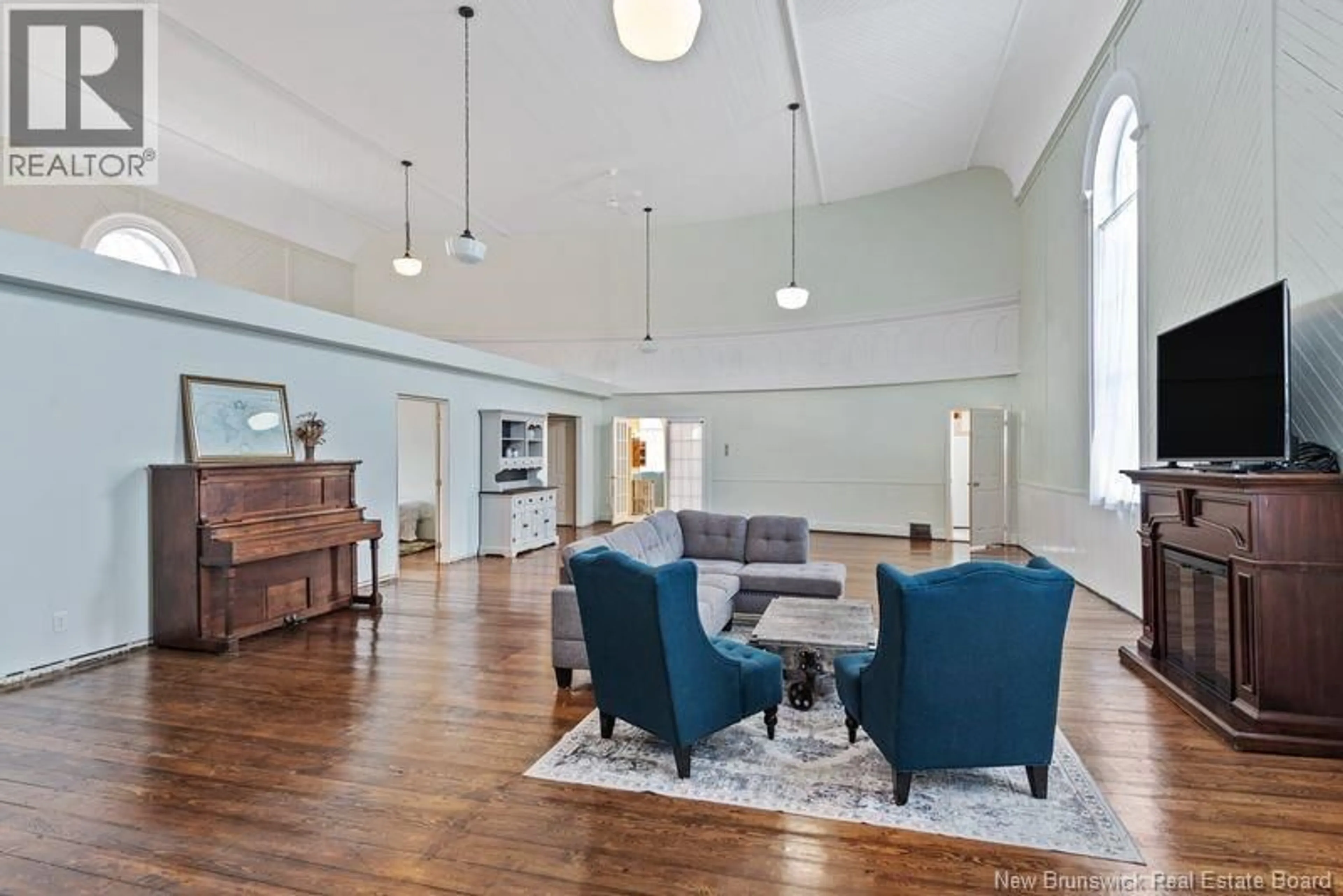 Living room with furniture, unknown for 32 MARY'S POINT ROAD, Harvey Bank New Brunswick E4H2N1