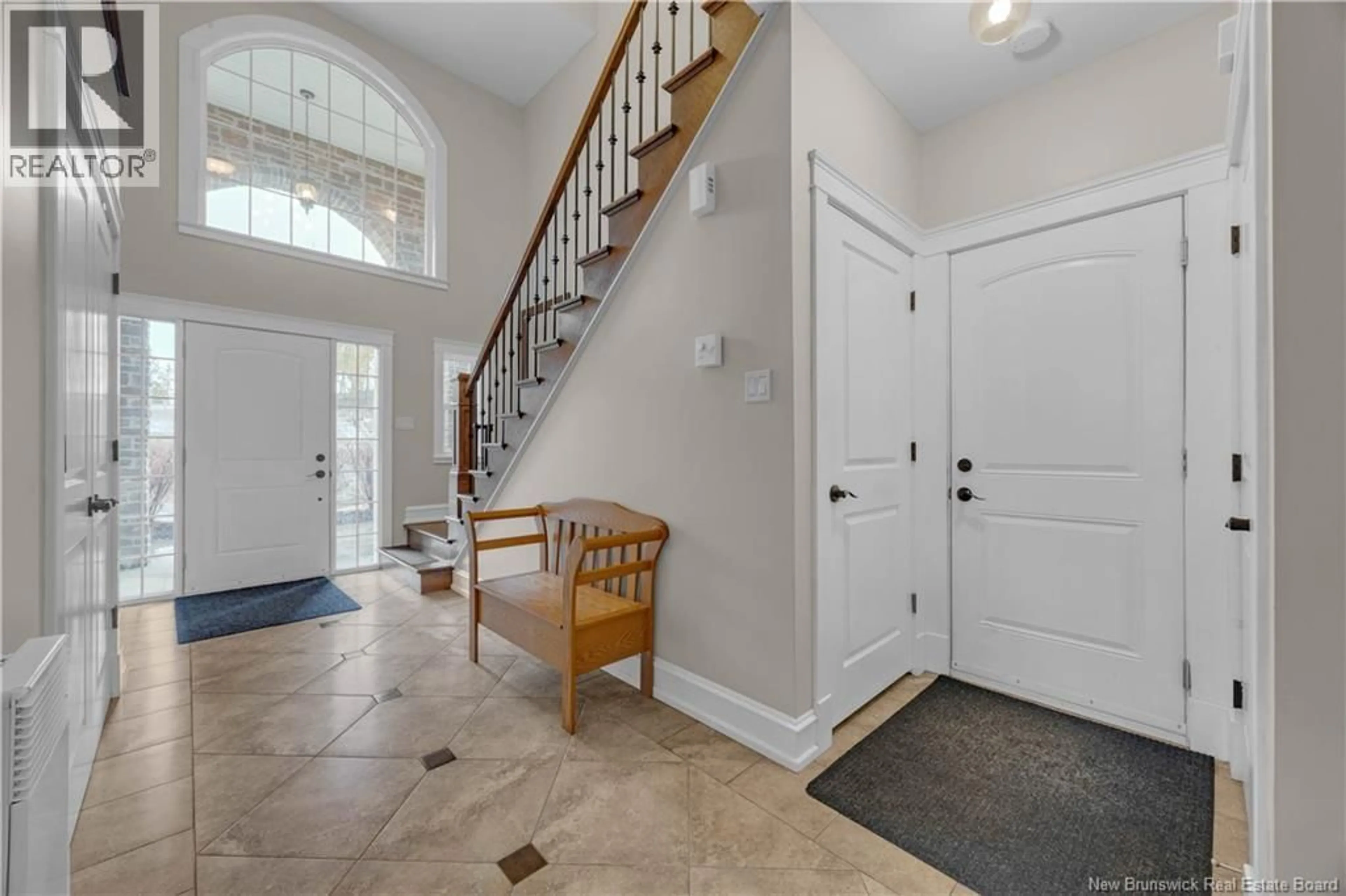 Indoor entryway for 31 FOX POINT DRIVE, Saint John New Brunswick E2H2Z4
