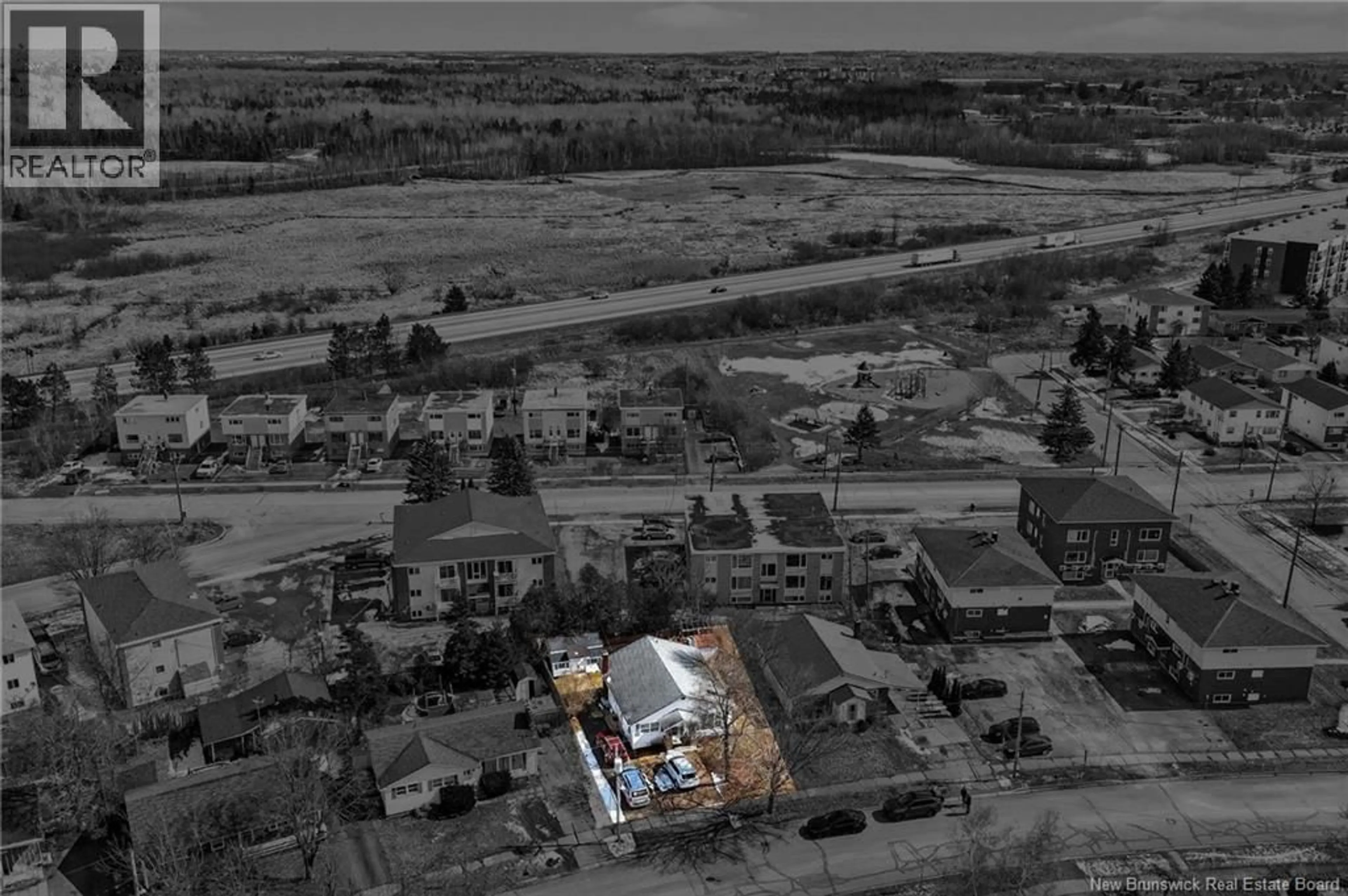 A pic from outside/outdoor area/front of a property/back of a property/a pic from drone, building for 53 CARNEY AVENUE, Moncton New Brunswick E1C4H6