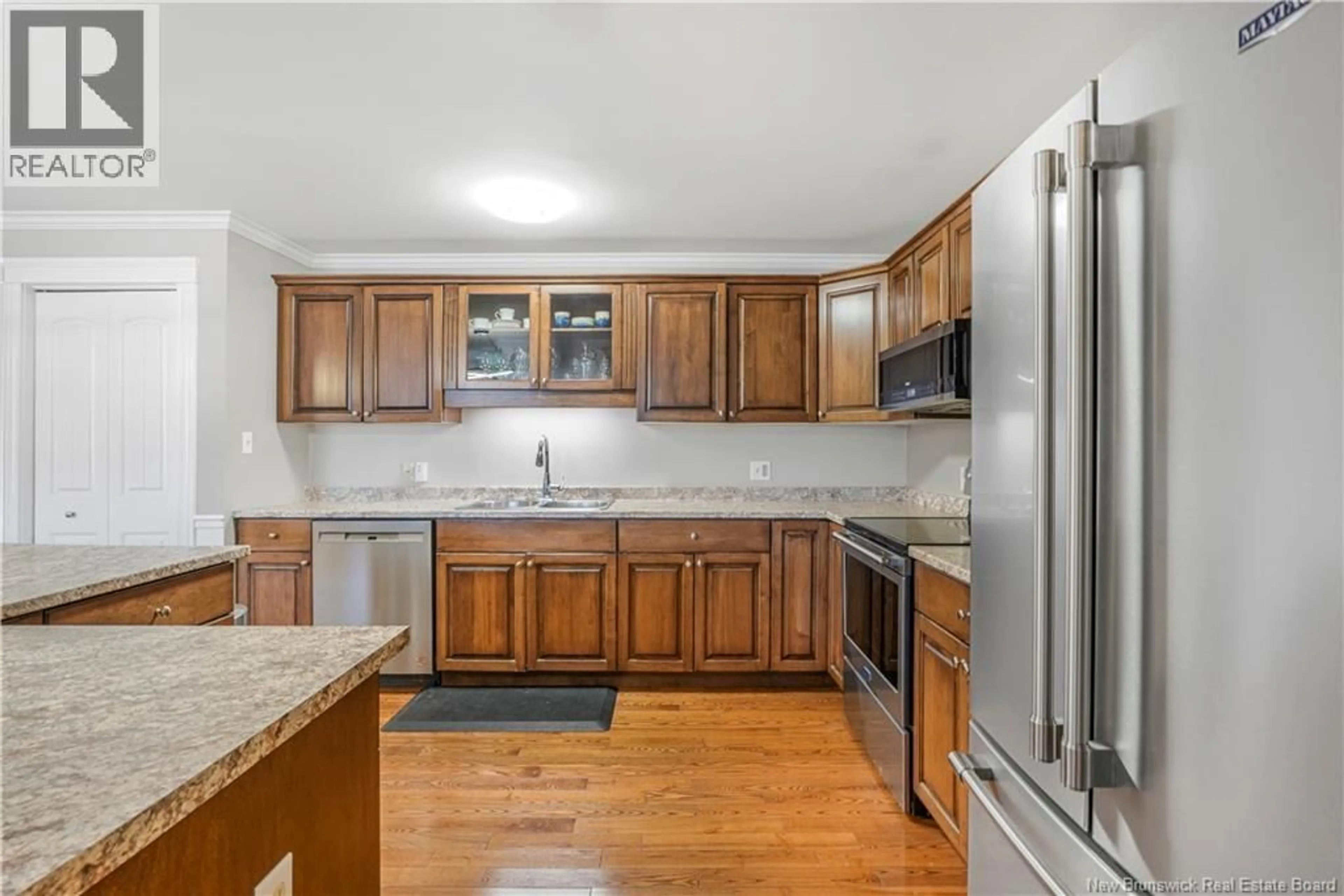 Standard kitchen, unknown for 104 - 160 VALCOUR DRIVE, Fredericton New Brunswick E3C0C9