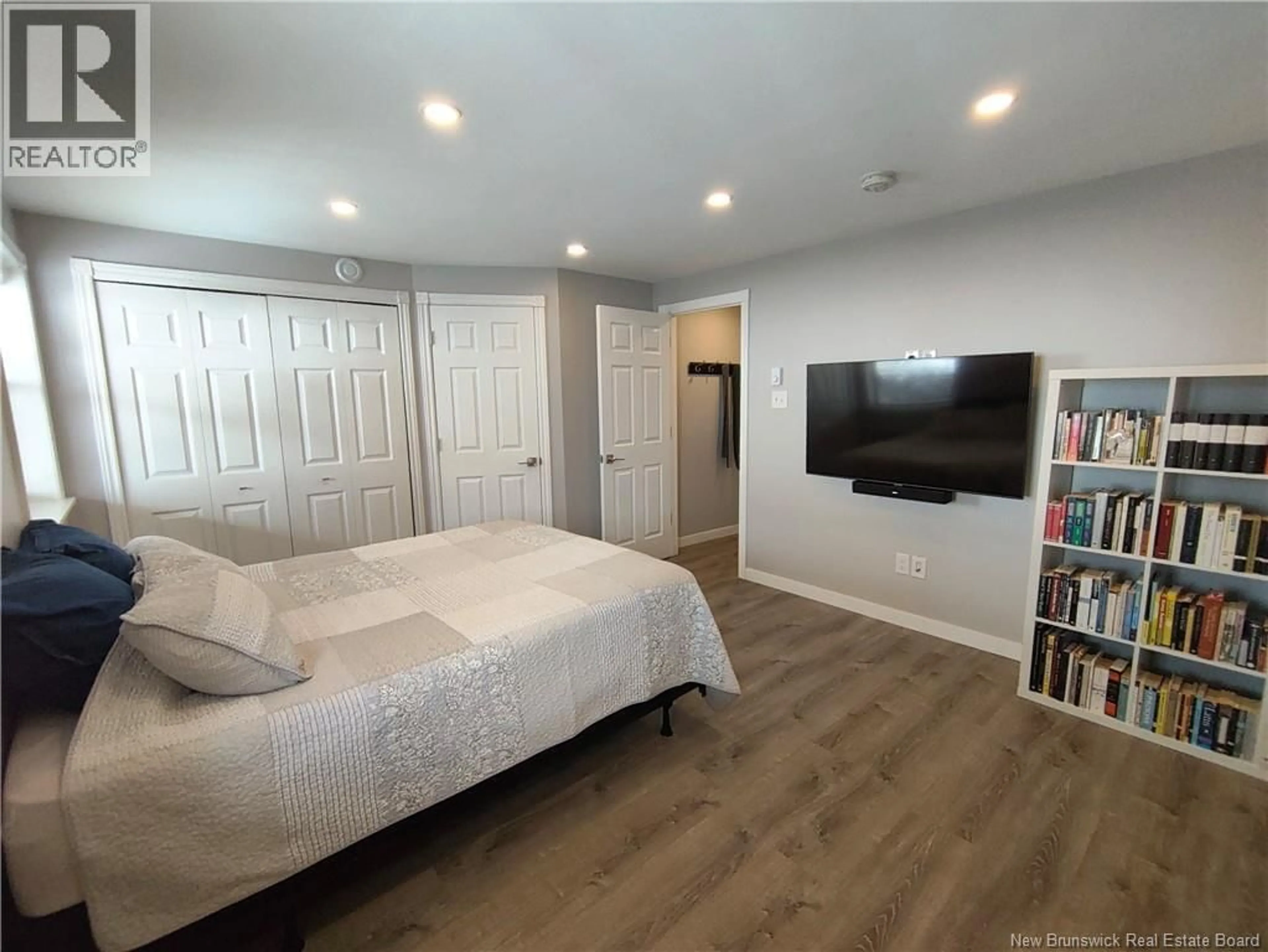 A pic of a room for 16 HARDING STREET, Saint John New Brunswick E2L1T6