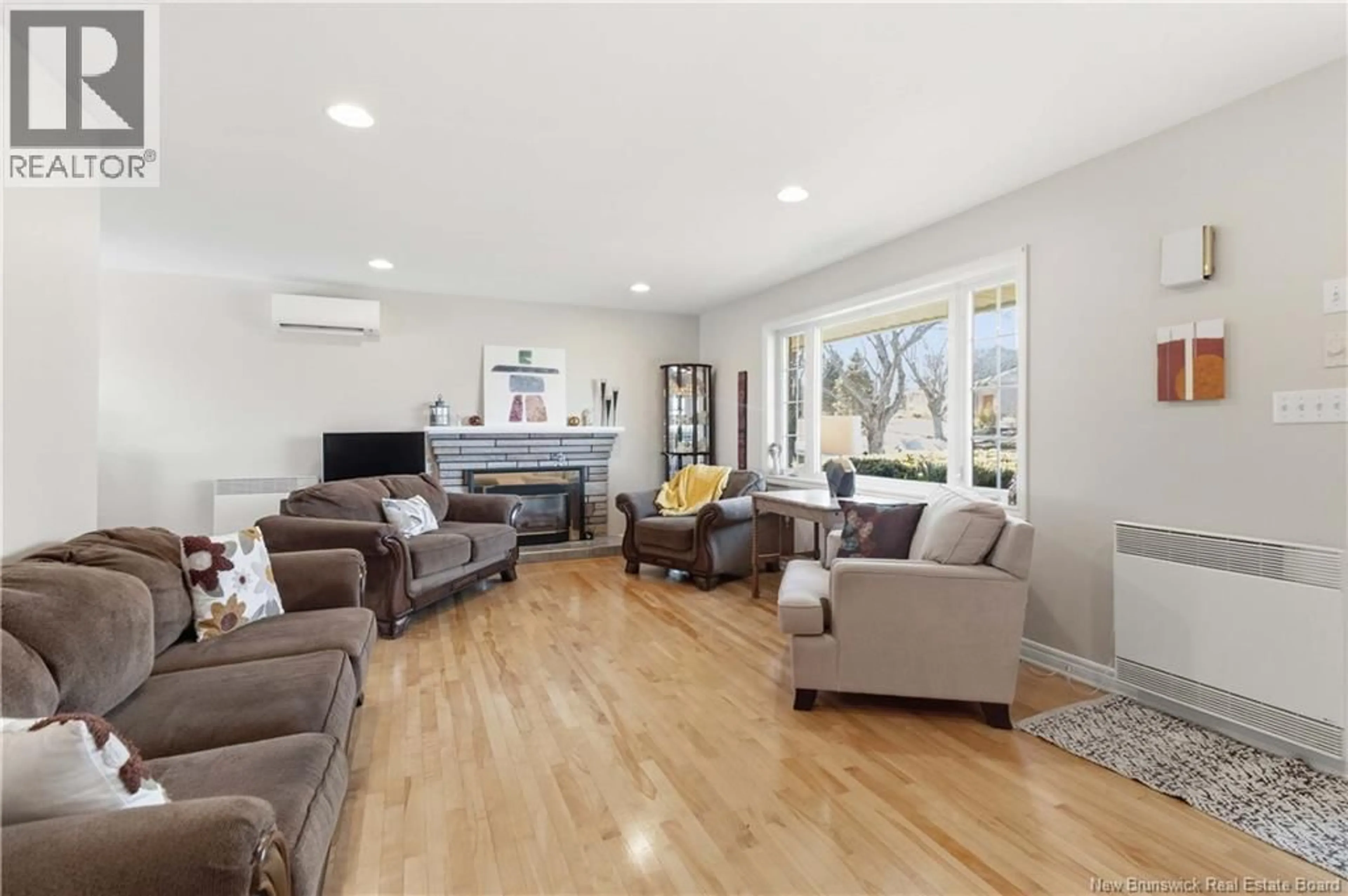 Living room with furniture, unknown for 169 HEDGEWOOD DRIVE, Moncton New Brunswick E1E2W8