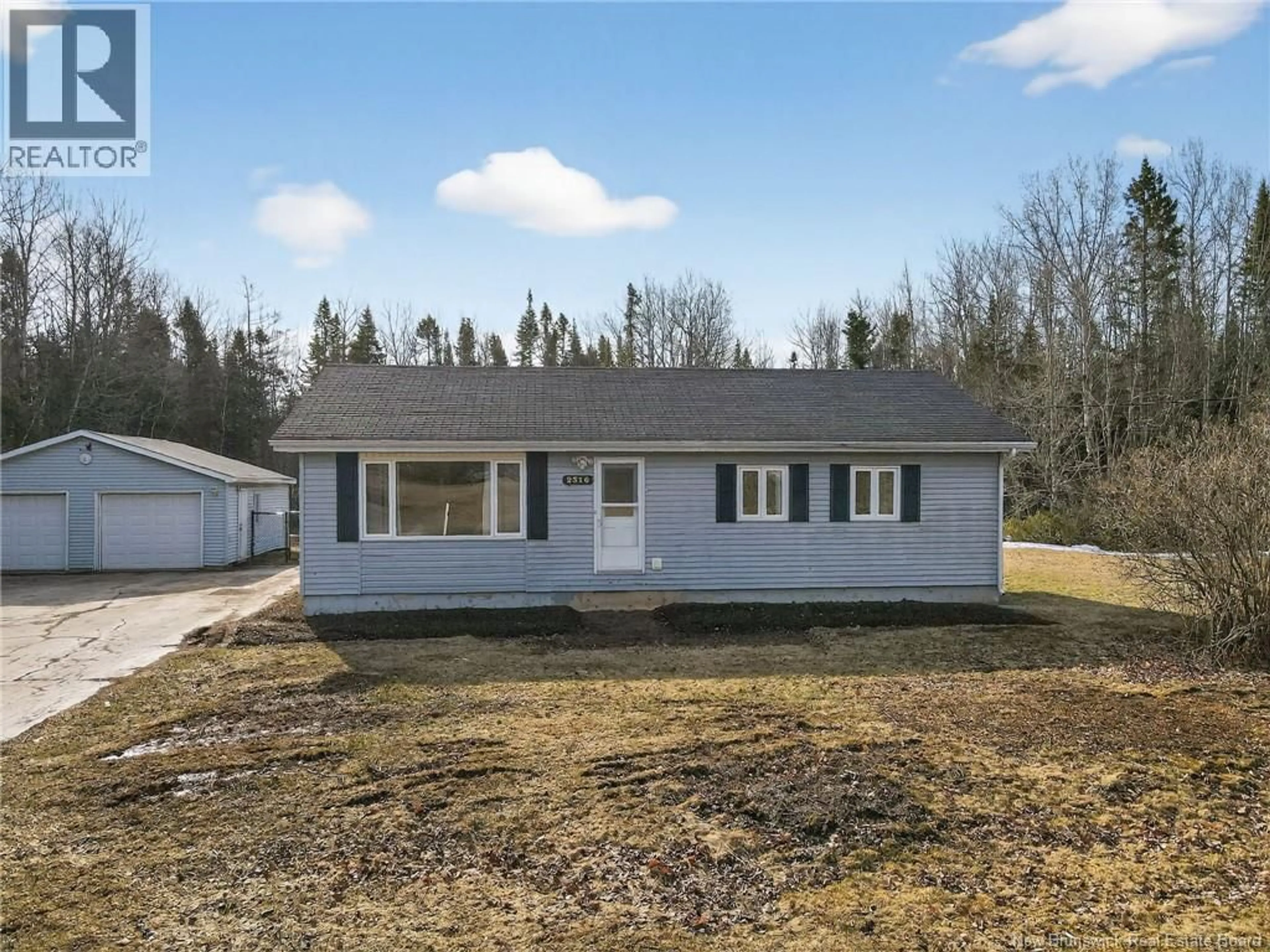 Home with vinyl exterior material, street for 2316 ROUTE 112 ROUTE, Salisbury New Brunswick E1J2A1