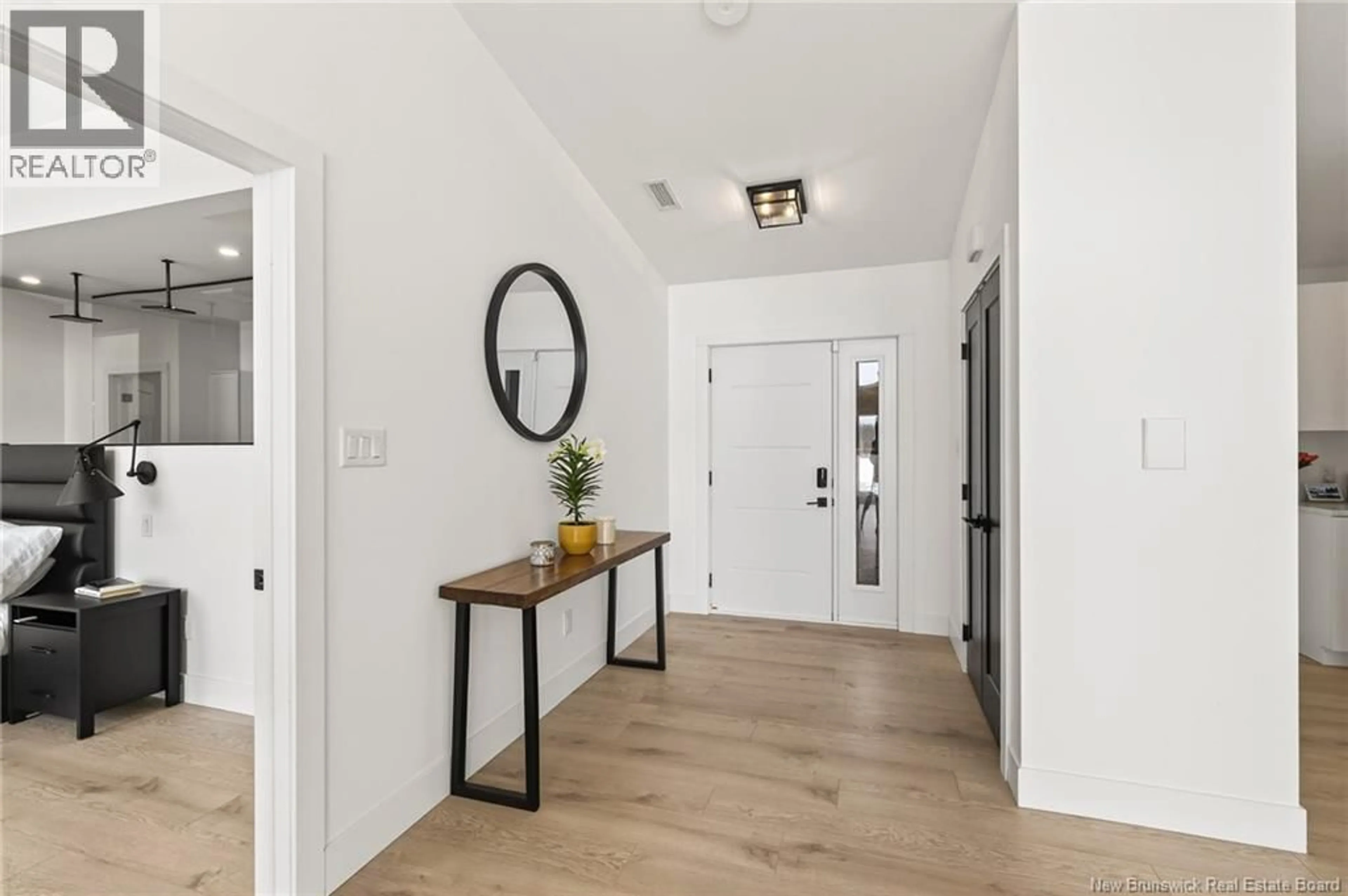 Indoor entryway for 31 SUNSHINE LANE, Bass River New Brunswick E4T3Z1