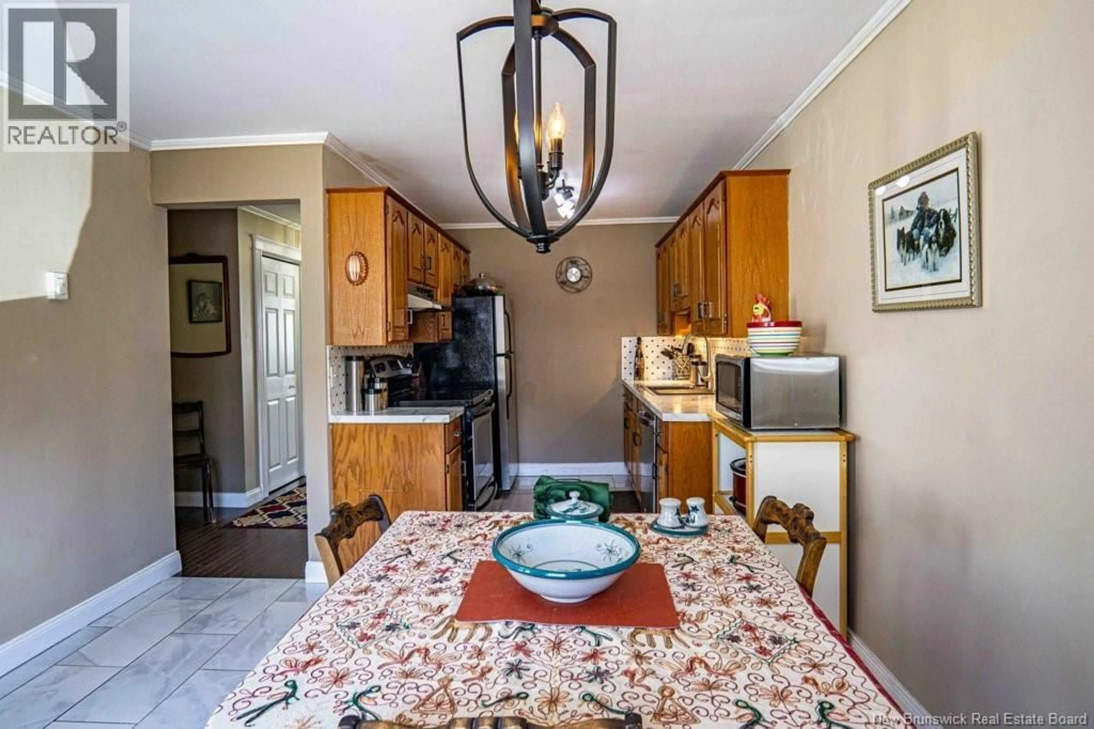 Standard kitchen, unknown for 21 - 50 COLWELL DRIVE, Fredericton New Brunswick E3A6R3