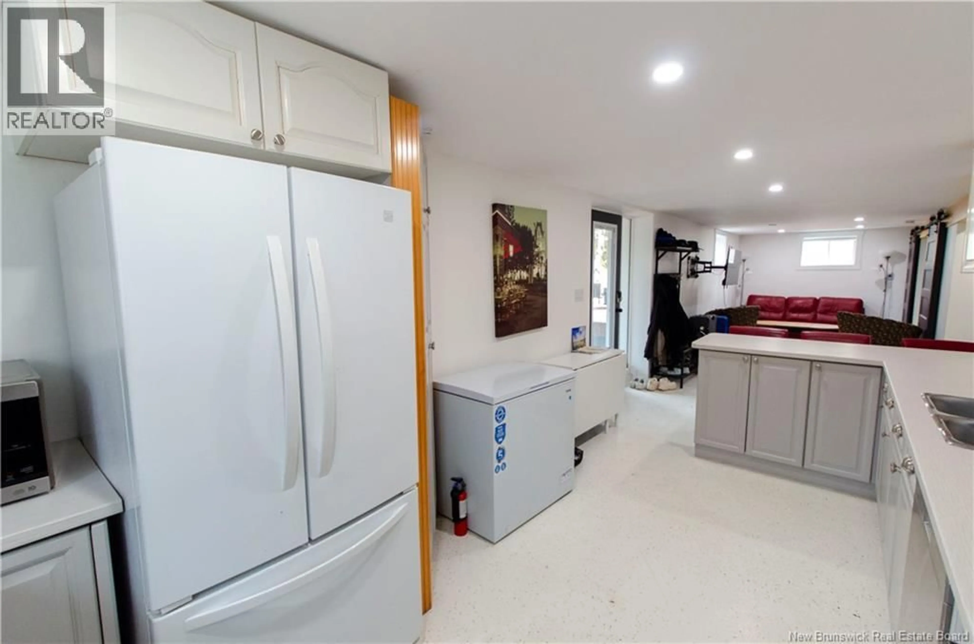 Kitchen with laundary machines, unknown for 55 RANDALL DRIVE, Hampton New Brunswick E5N6A4