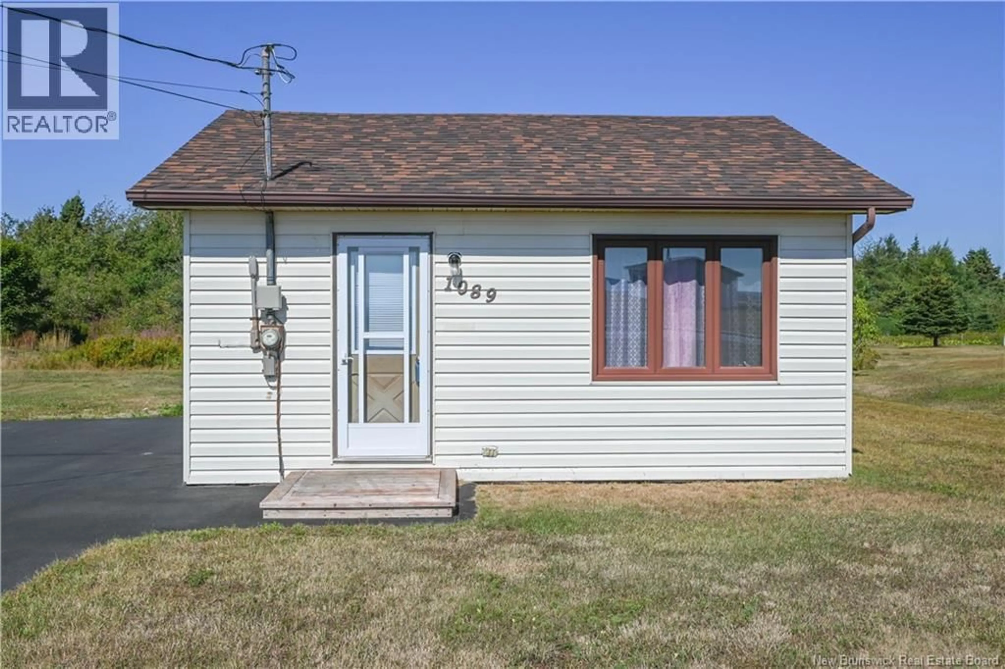 Home with vinyl exterior material, unknown for 1089 DE LA MER BOULEVARD, Saint-Marie-Saint-Raphaël New Brunswick E8T1V6