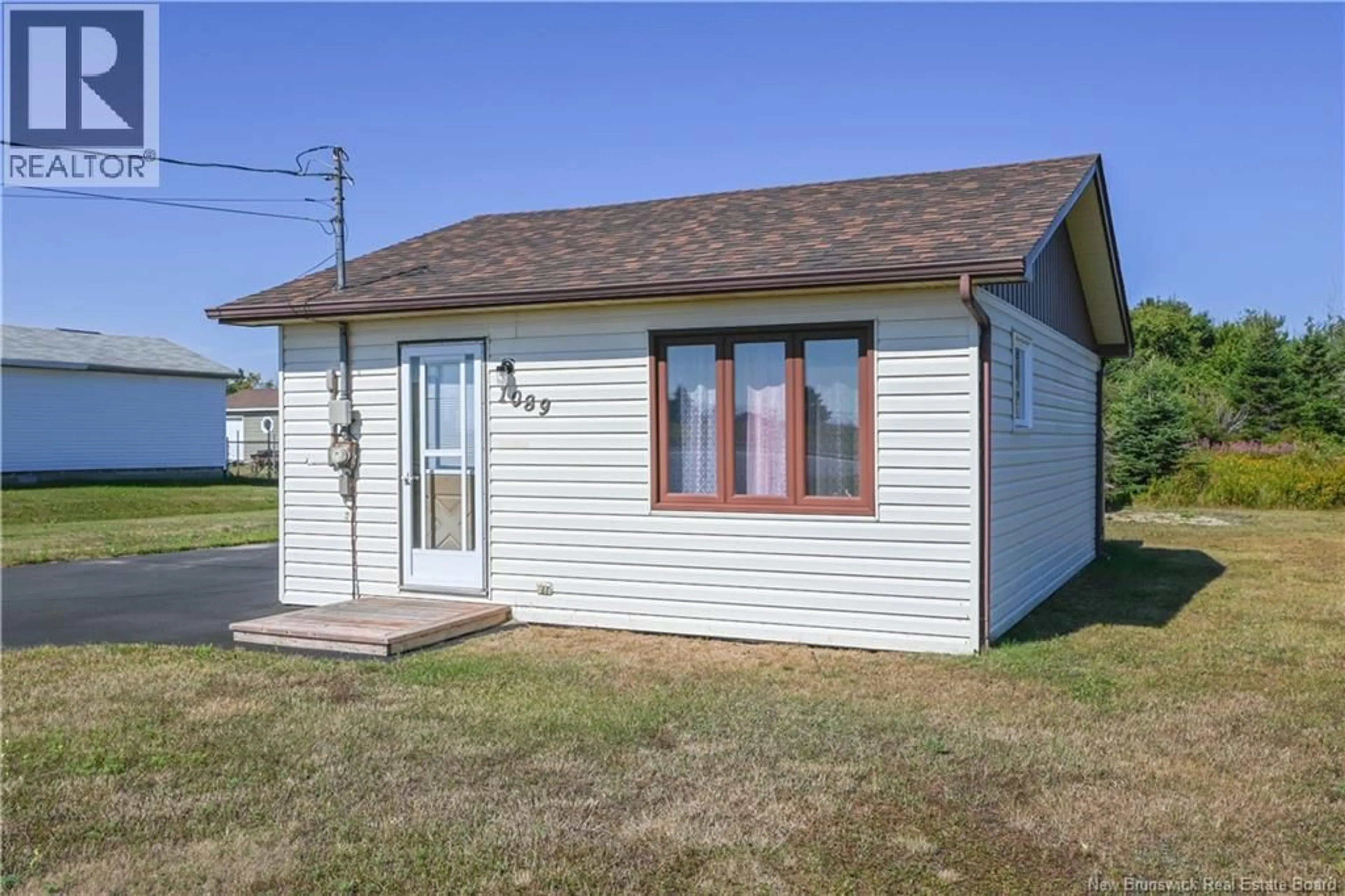 Shed for 1089 DE LA MER BOULEVARD, Saint-Marie-Saint-Raphaël New Brunswick E8T1V6