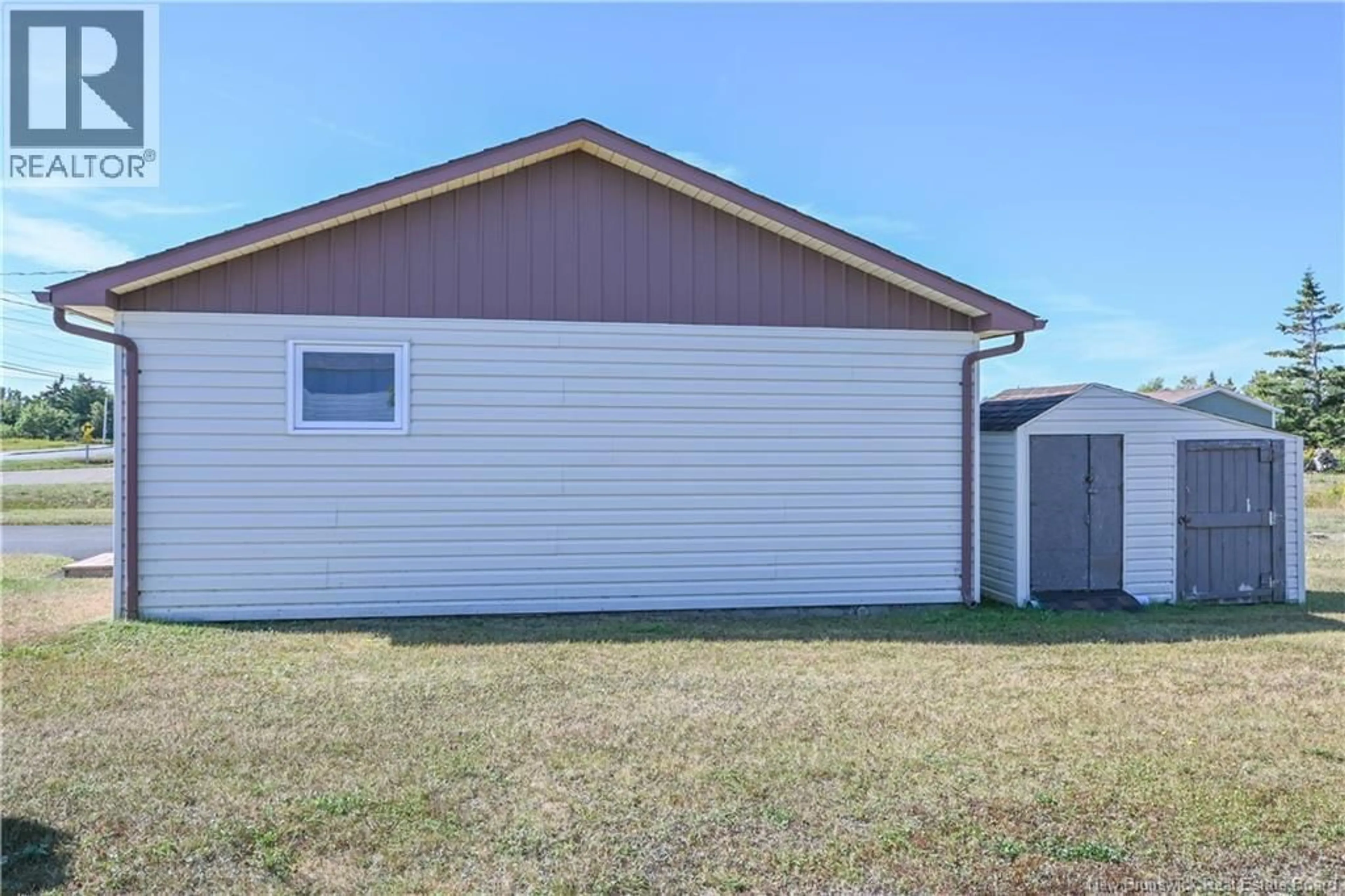 Shed for 1089 DE LA MER BOULEVARD, Saint-Marie-Saint-Raphaël New Brunswick E8T1V6