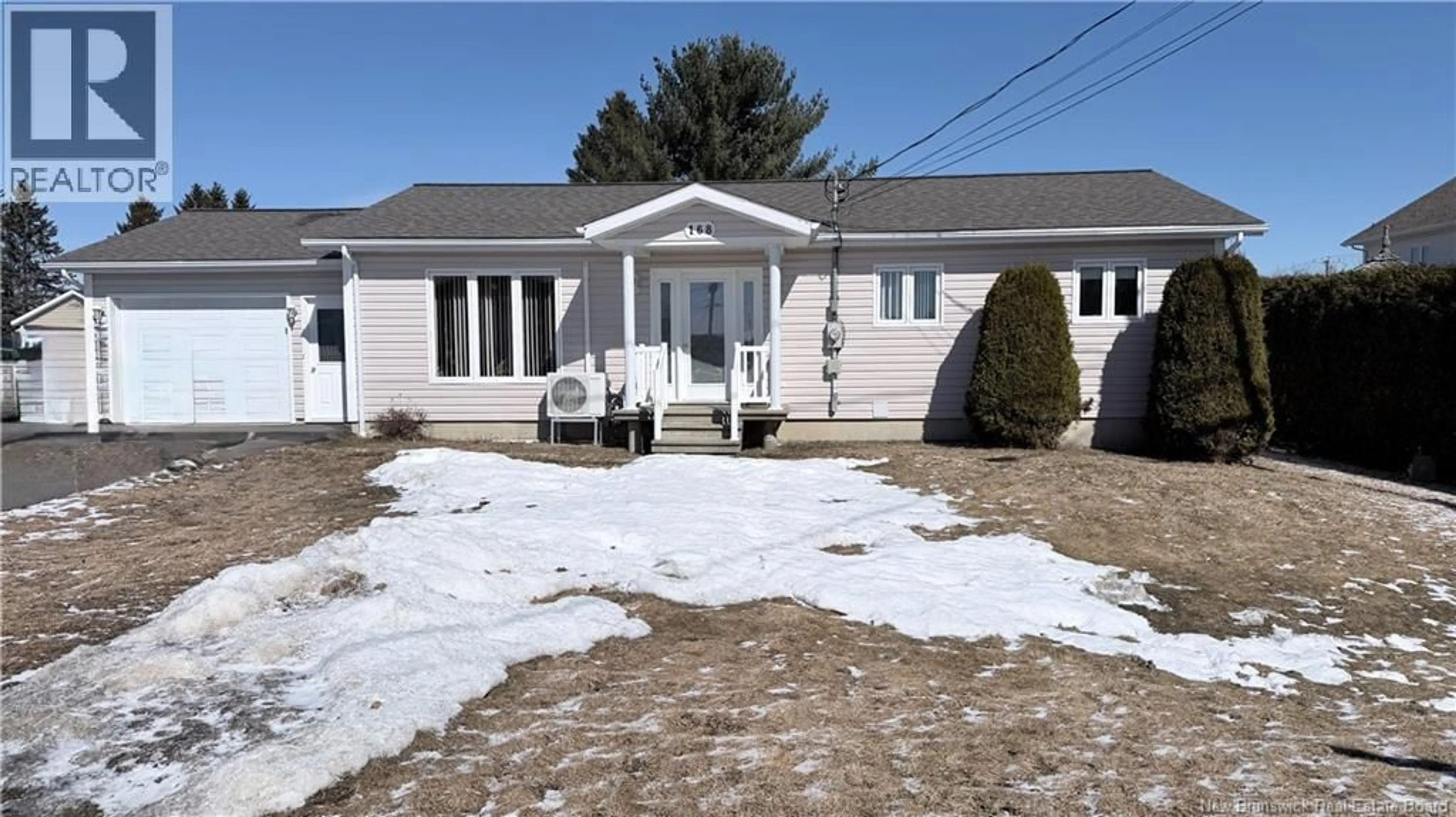 Home with vinyl exterior material, street for 168 BEVERLY STREET, Grand Falls New Brunswick E3Z1A9