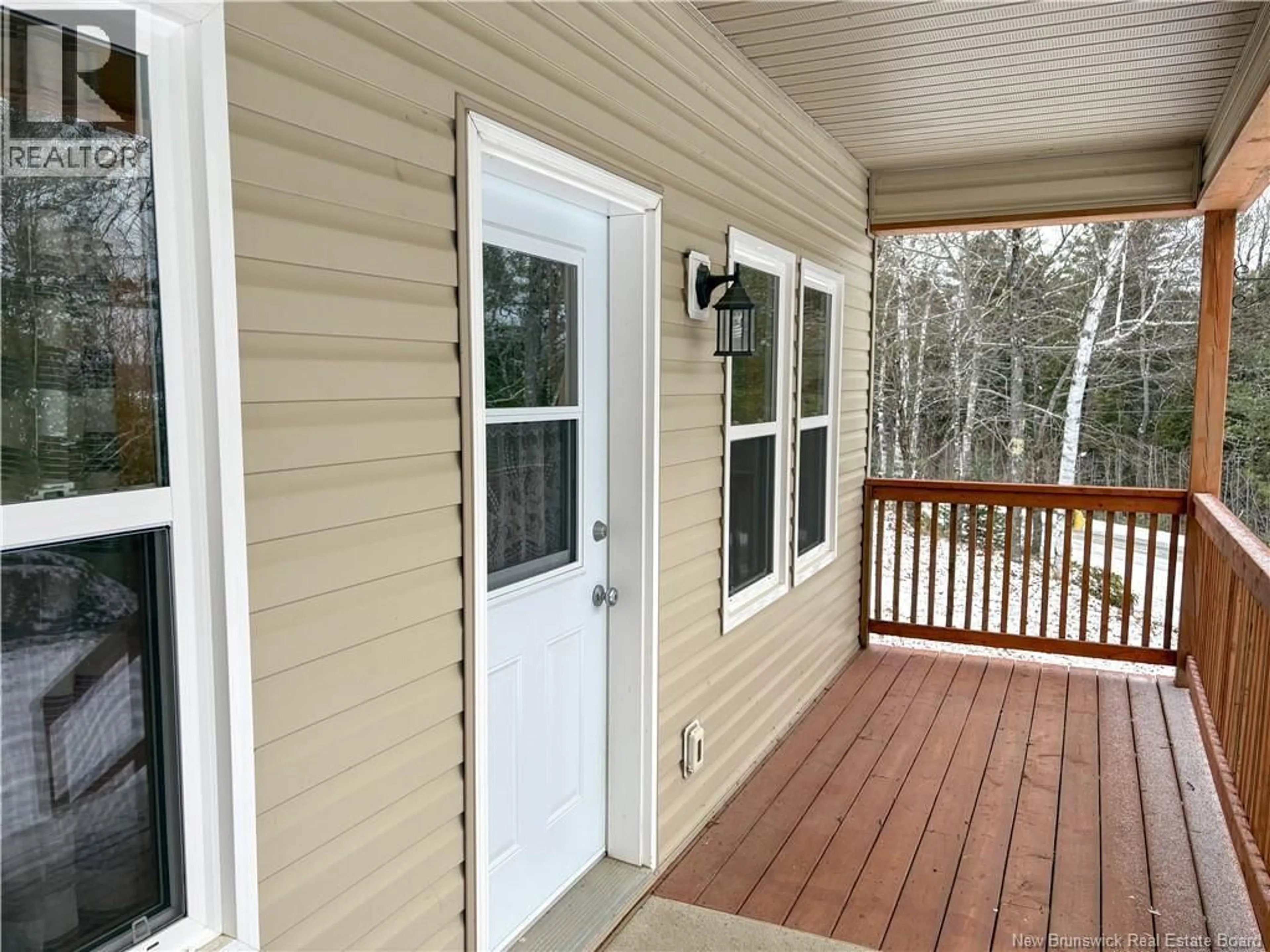 Home with vinyl exterior material, unknown for 3837 ROUTE 122, Canterbury New Brunswick E7M4V1