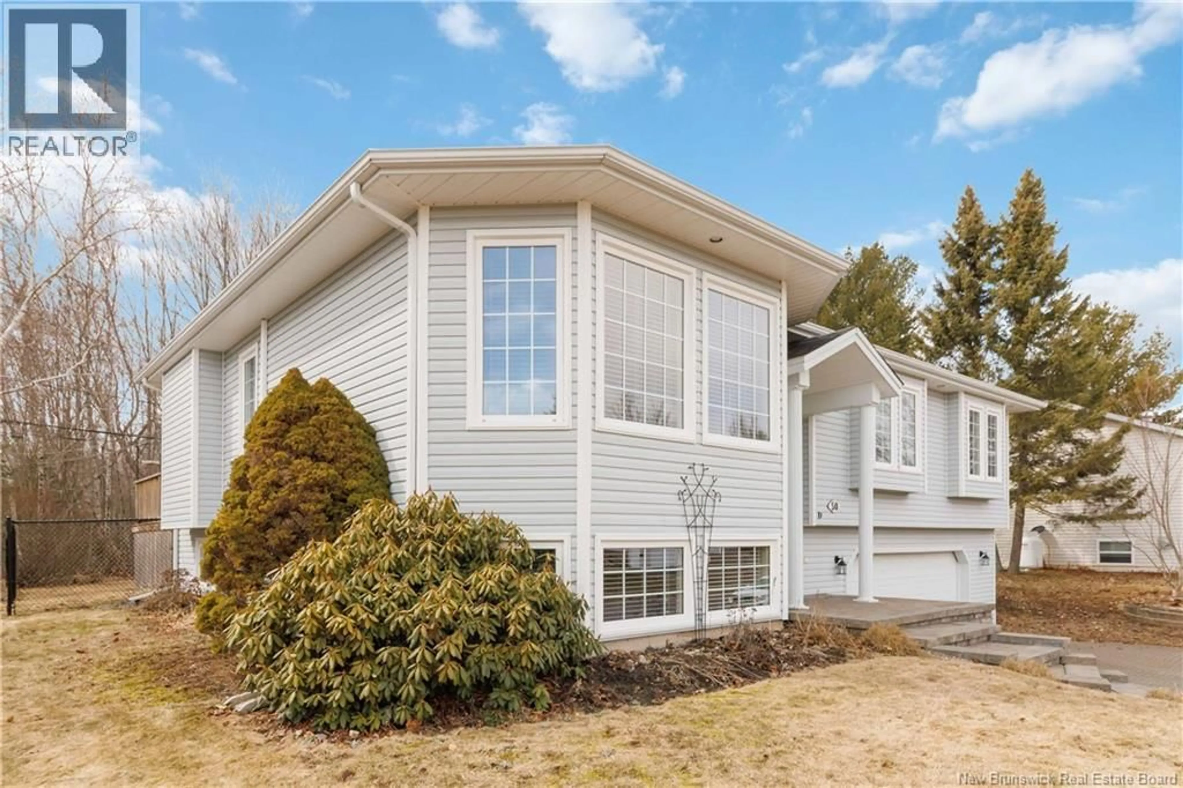 Home with vinyl exterior material, street for 50 GOLDSBORO AVENUE, Riverview New Brunswick E1B4K4