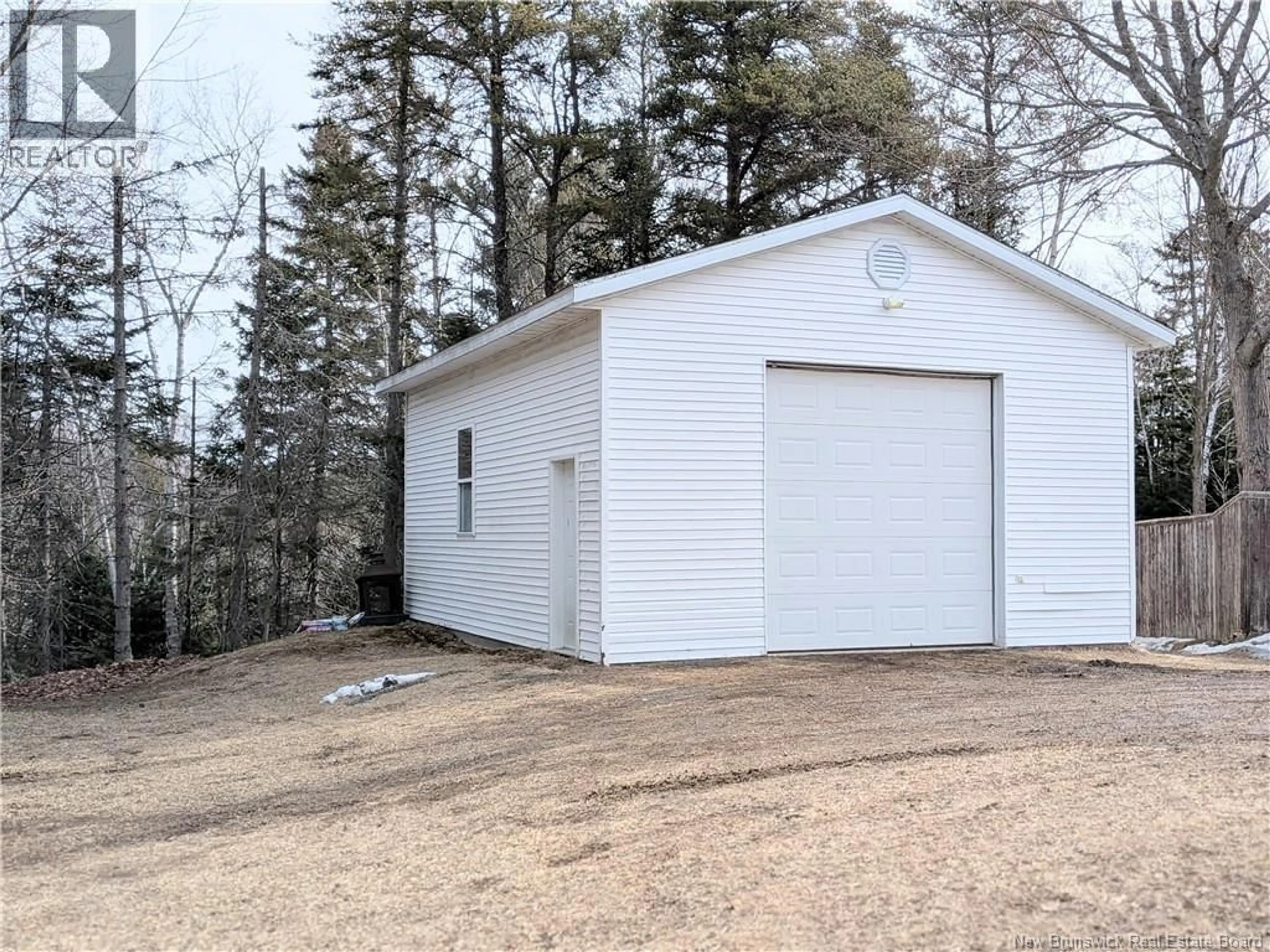 Indoor garage for 152 MCCOSH CRESCENT, Miramichi New Brunswick E1V5W8