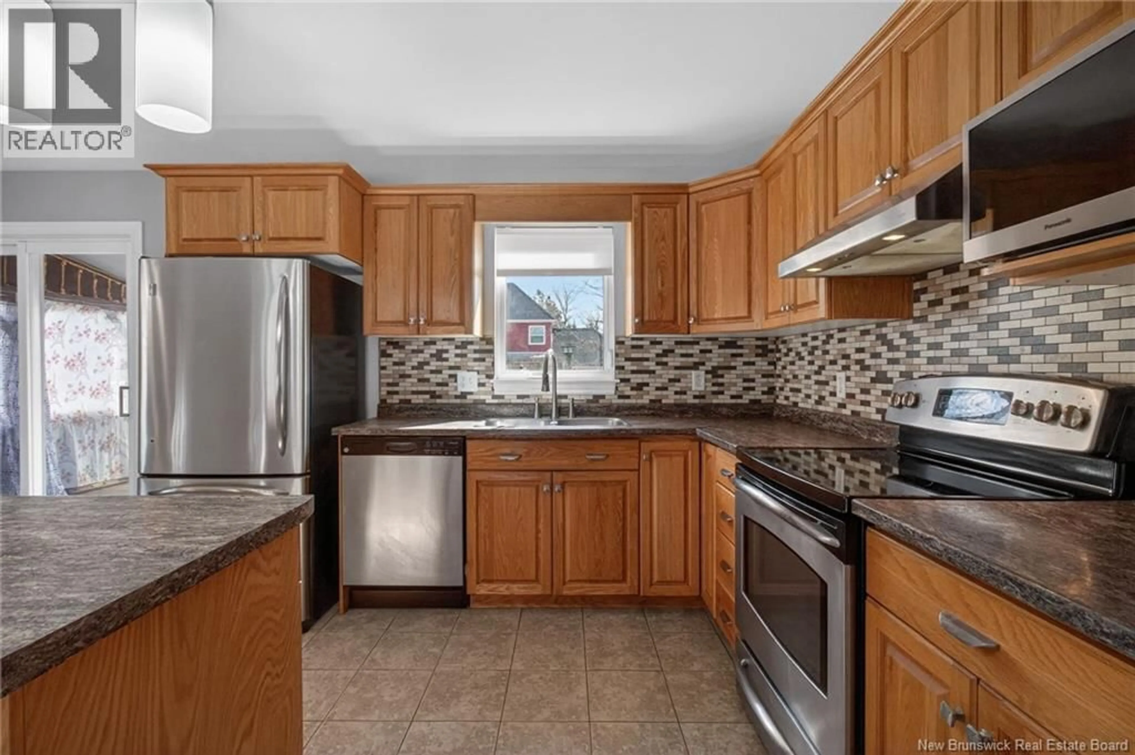 Standard kitchen, ceramic/tile floor for 147 THERIAULT, Dieppe New Brunswick E1A8B1