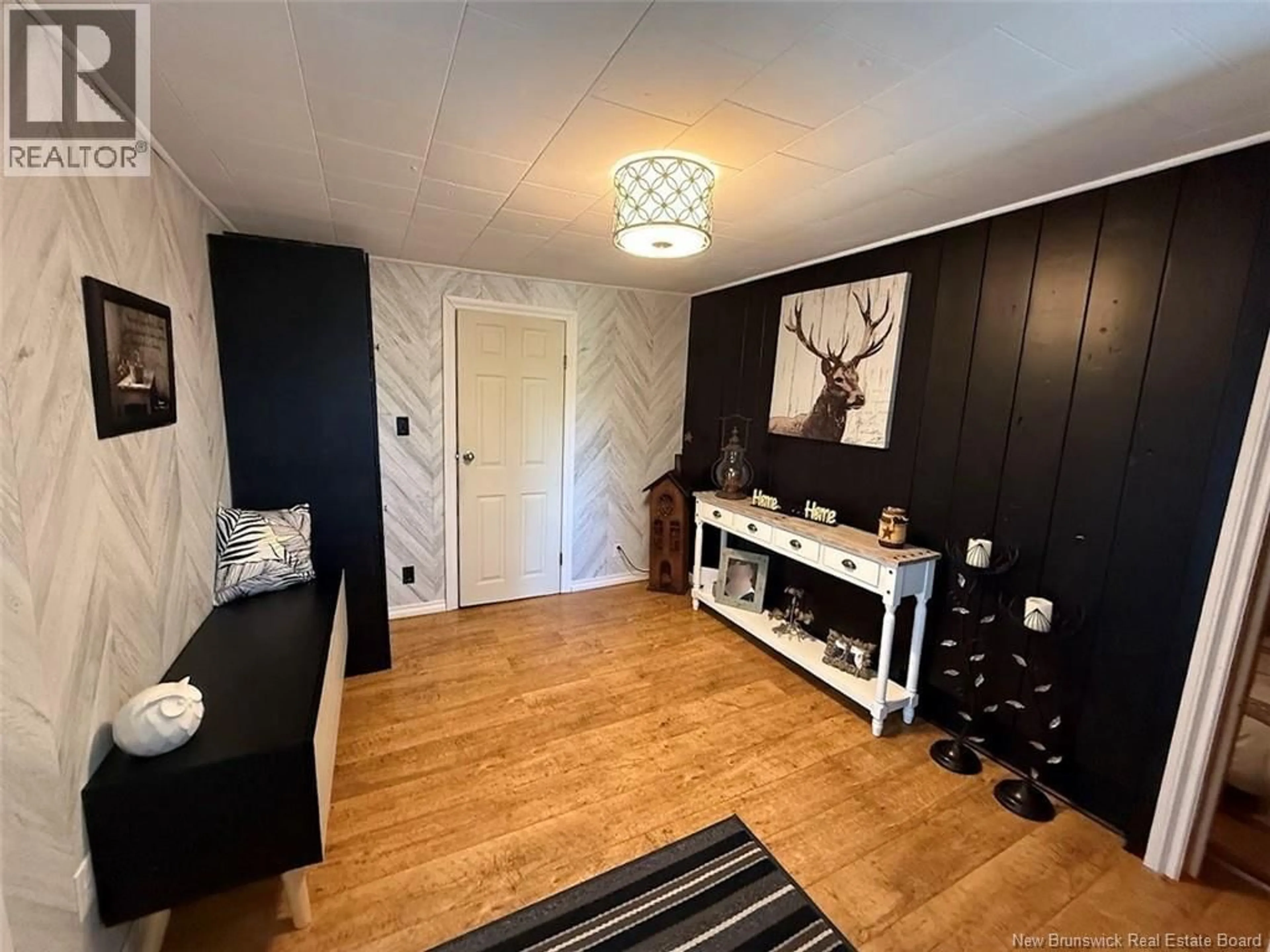 Indoor entryway for 24 RANG 8 ROAD, Edmundston New Brunswick E7B2P8