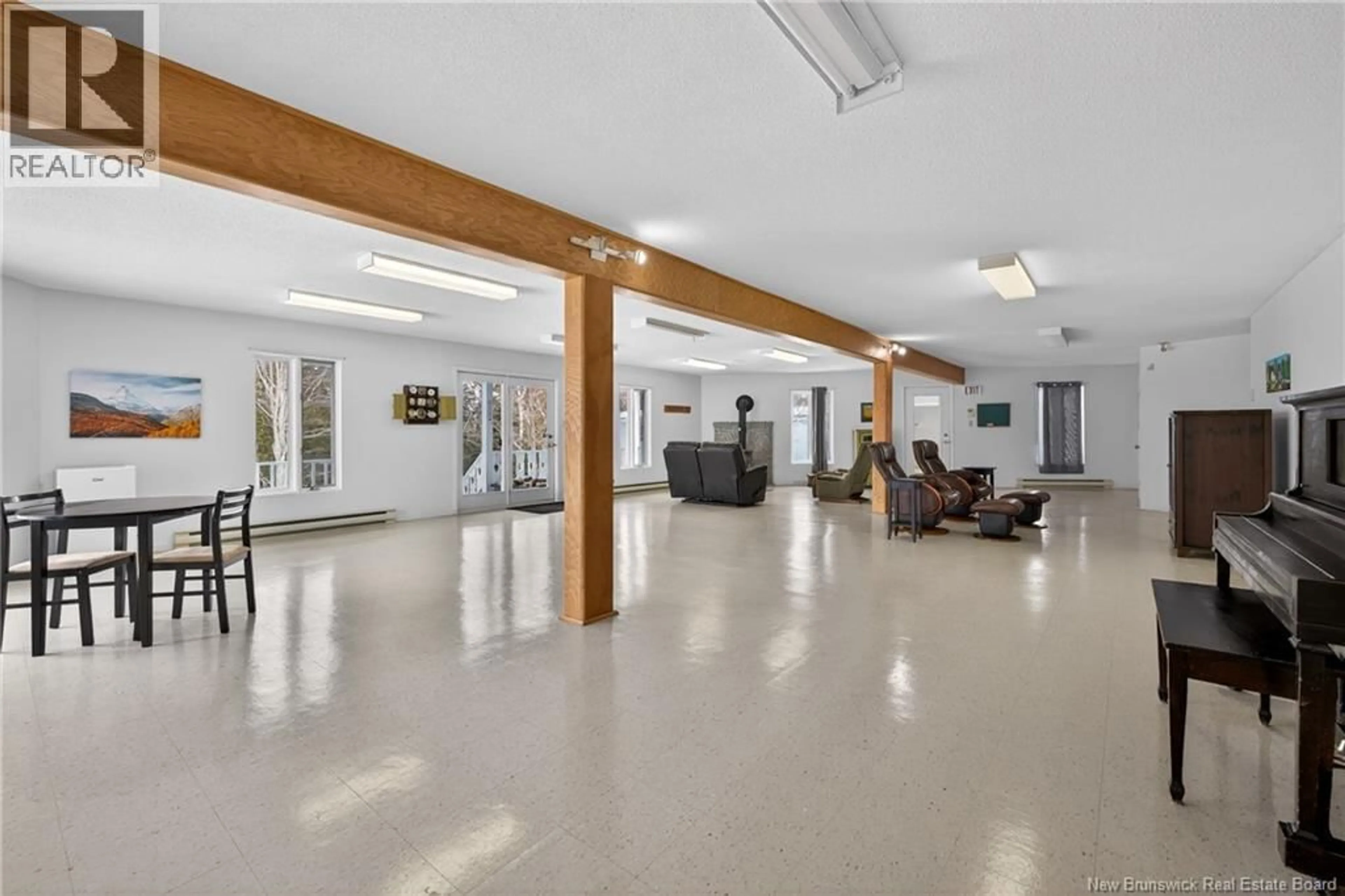 Indoor foyer for 15 BENJAMIN PORTAGE NORTH, Benjamin River New Brunswick E8G1N9