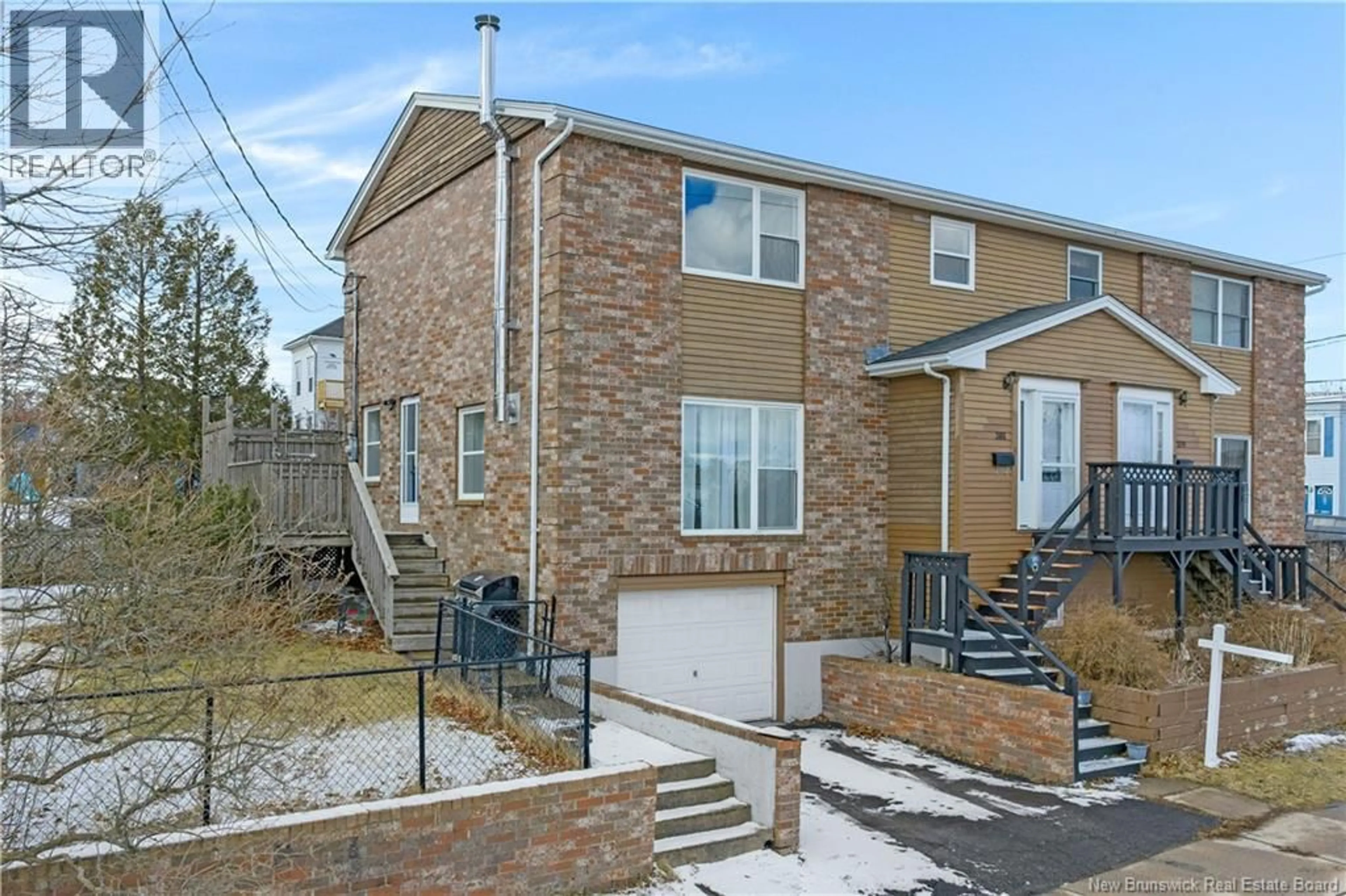 Unknown for 381 LANCASTER STREET, Saint John New Brunswick E2M2L3