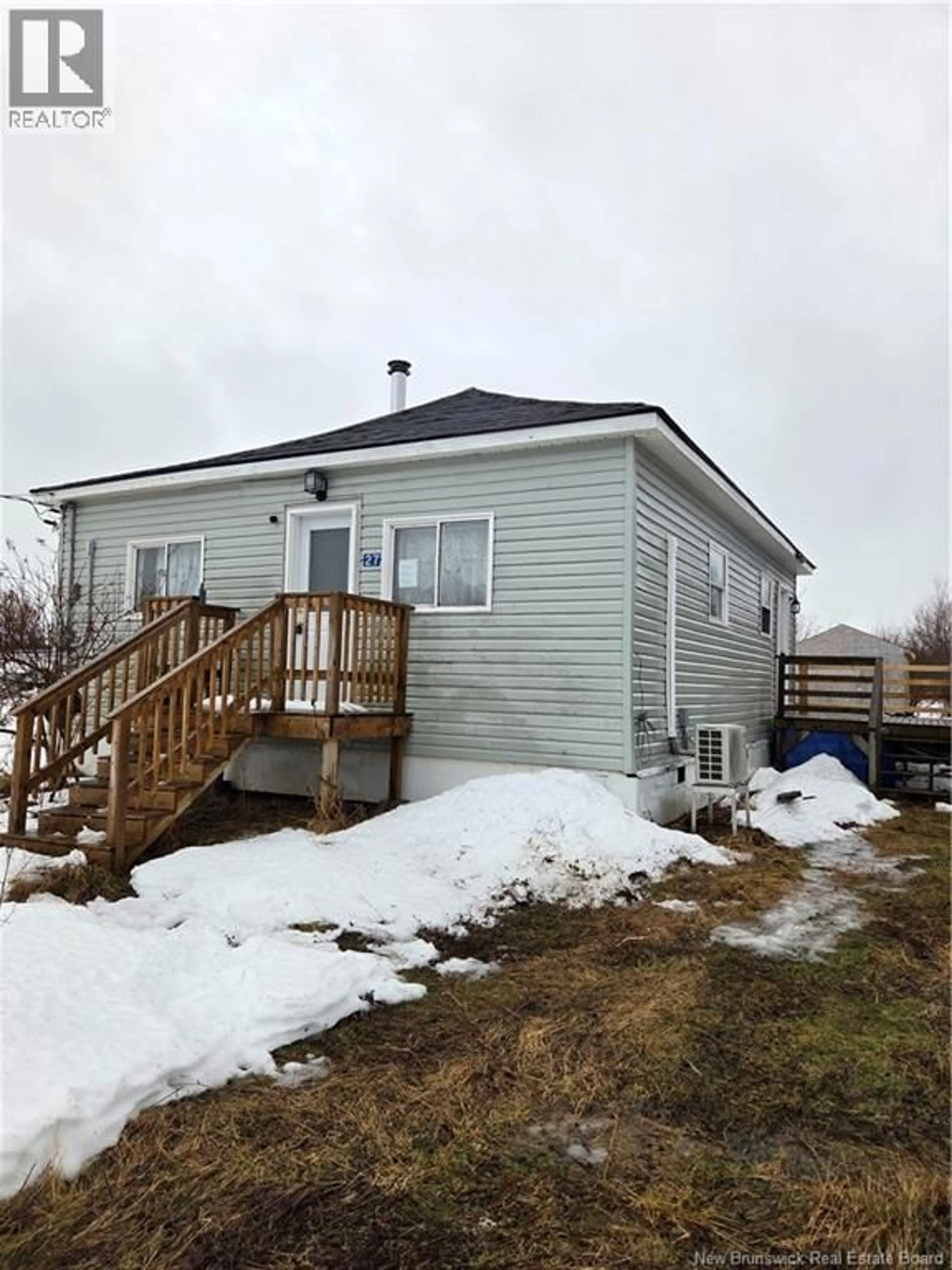 Shed for 27 FORT, Port Elgin New Brunswick E4M1L1
