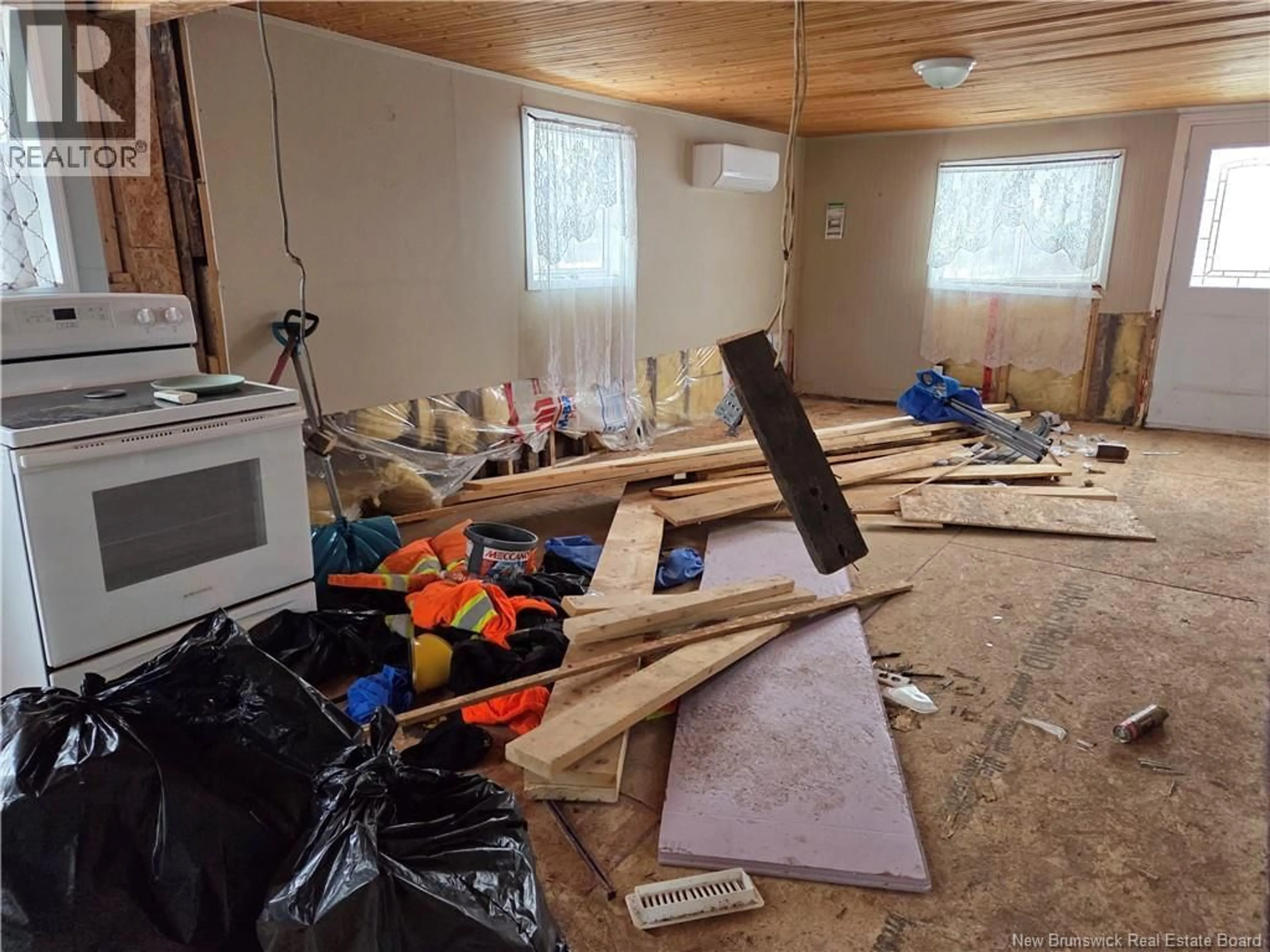 A pic of a room for 27 FORT, Port Elgin New Brunswick E4M1L1