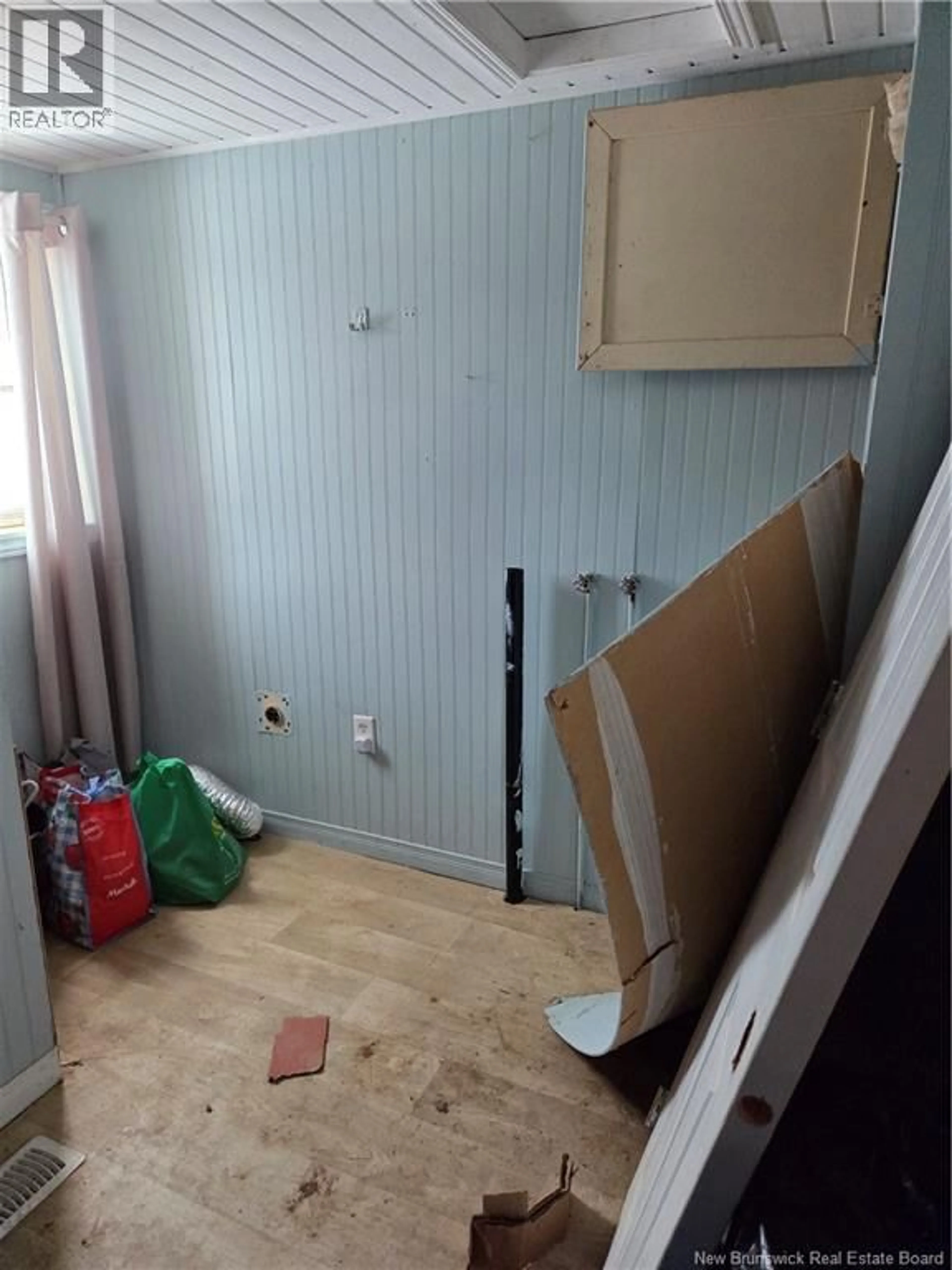 A pic of a room for 27 FORT, Port Elgin New Brunswick E4M1L1