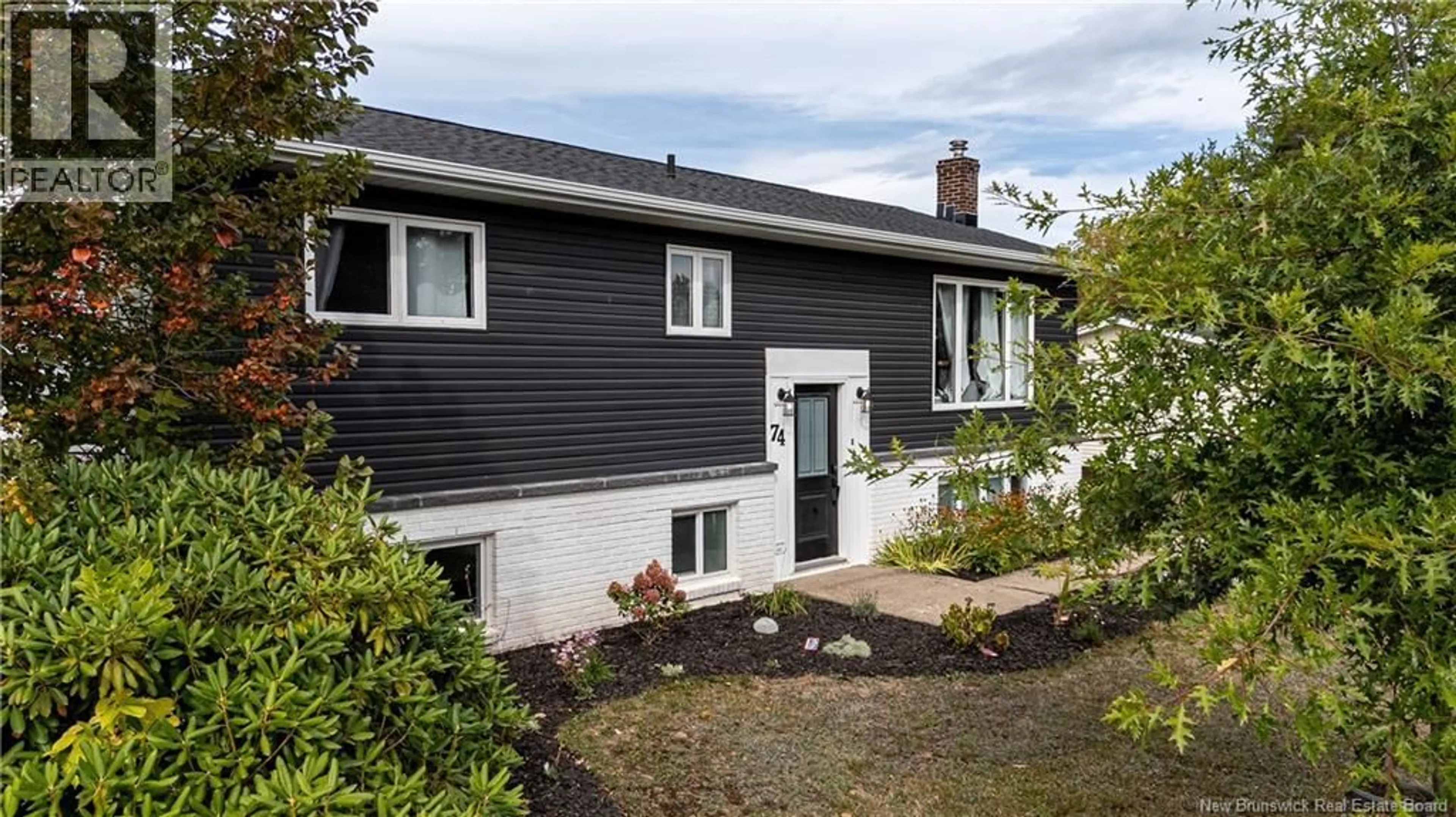 Home with vinyl exterior material, street for 74 CARTIER STREET, Shediac New Brunswick E4P1L3