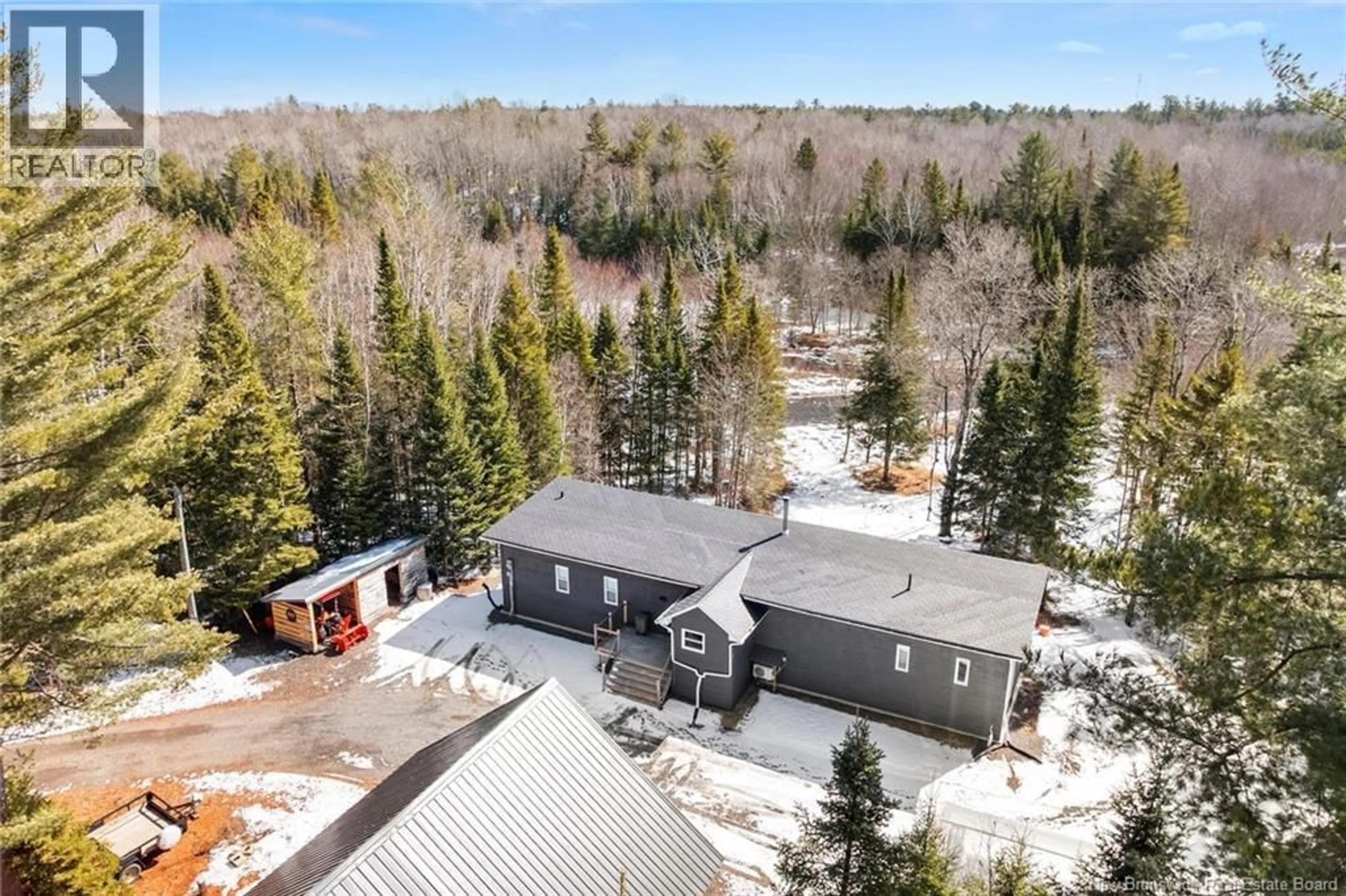 A pic from outside/outdoor area/front of a property/back of a property/a pic from drone, unknown for 48 TRACY ROAD, Minto New Brunswick E4B0B3